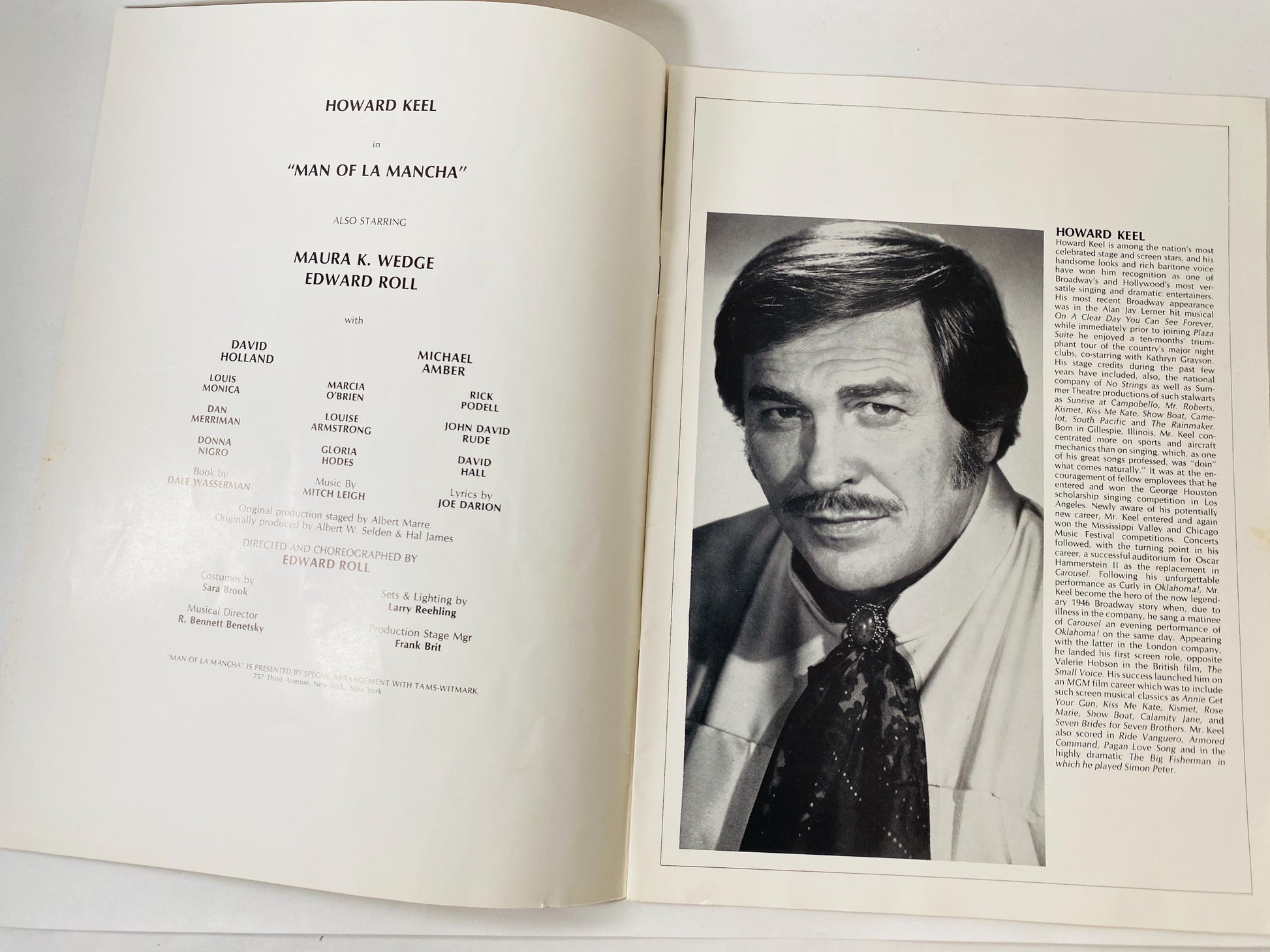 1972 Man of La Mancha Souvenir Program Howard Keel Maura K Wedge Vintage Musical Theatre Broadway Tour Memorabilia Mod Cover Art