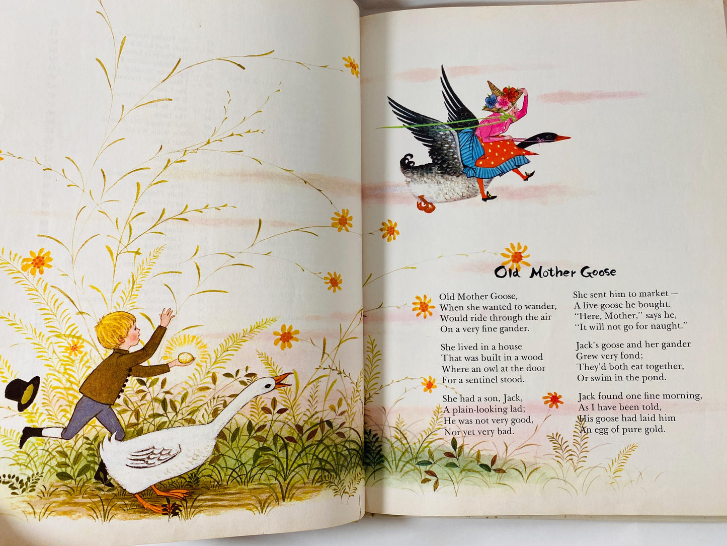 1982 Mother Goose LARGE vintage book illustrated by Gyo Fujikawa children's Fairy Tales Bedtime stories porch
