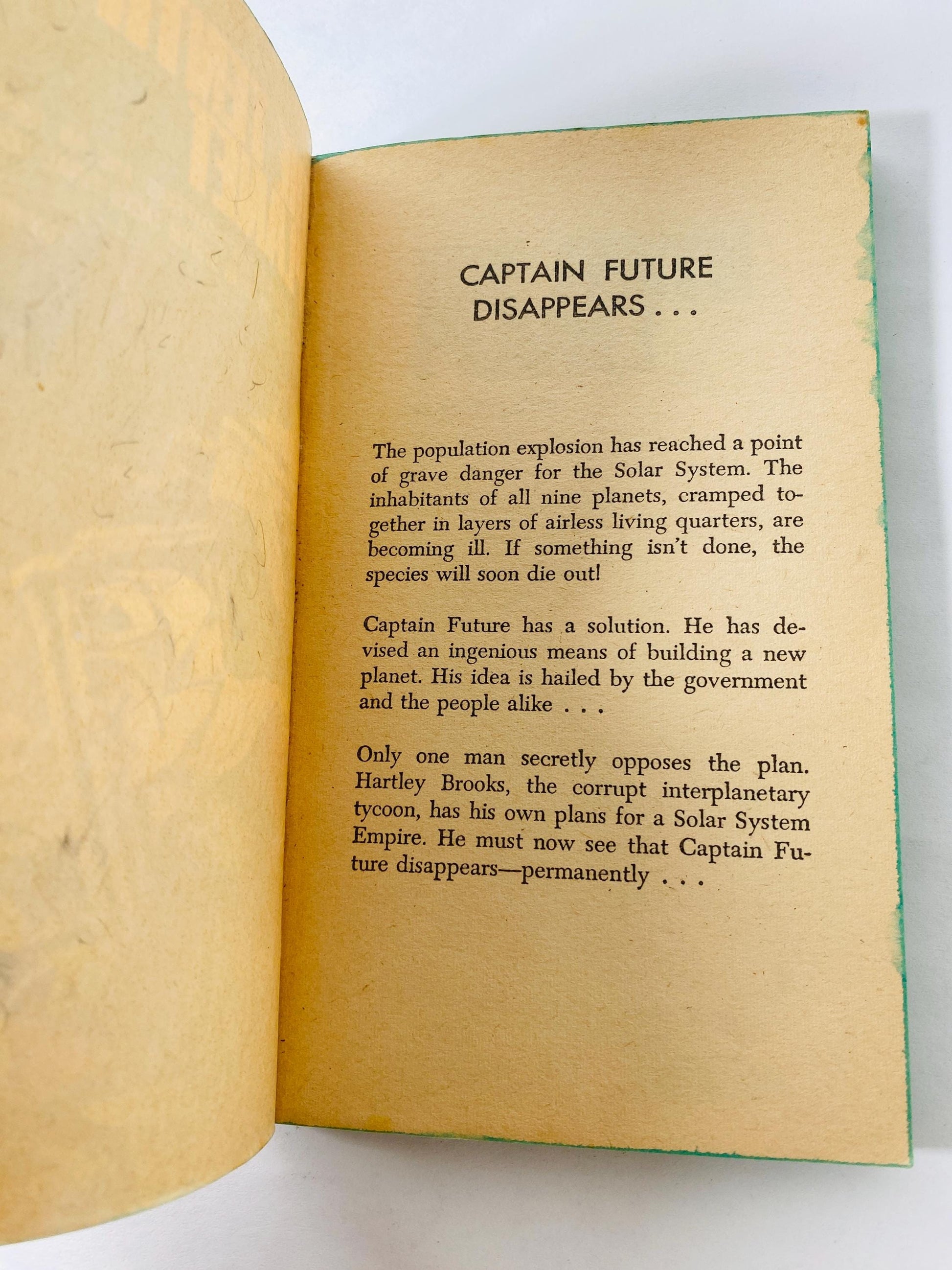 1969 Tenth Planet Brett Sterling Captain Future Vintage Sci Fi Paperback Popular Library Pulp Cover book vintage science fiction