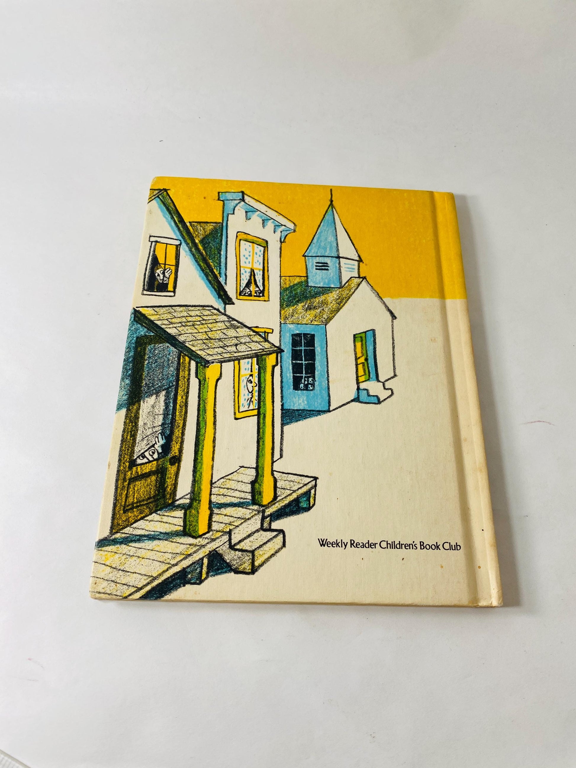 1974 Contests at Cowlick Vintage children's book about saving the town from a gang of outlaws