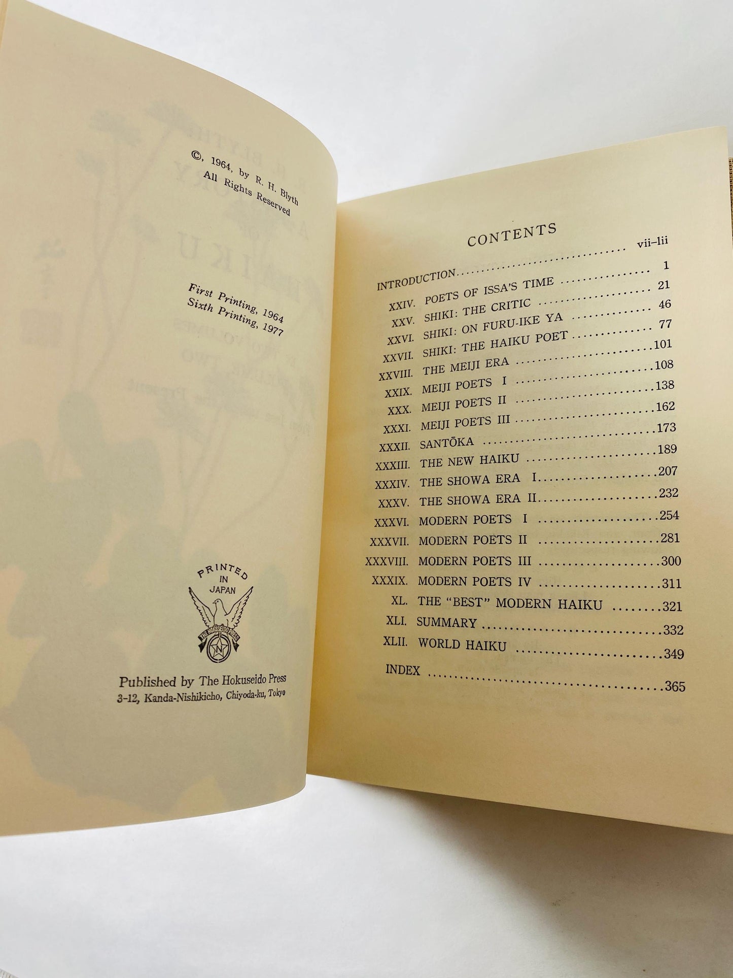 Blyth’s A History of Haiku Volume Two From Issa Up to the Present vintage book published in Tokyo circa 1977 Illustrated Haiku Anthology 俳句