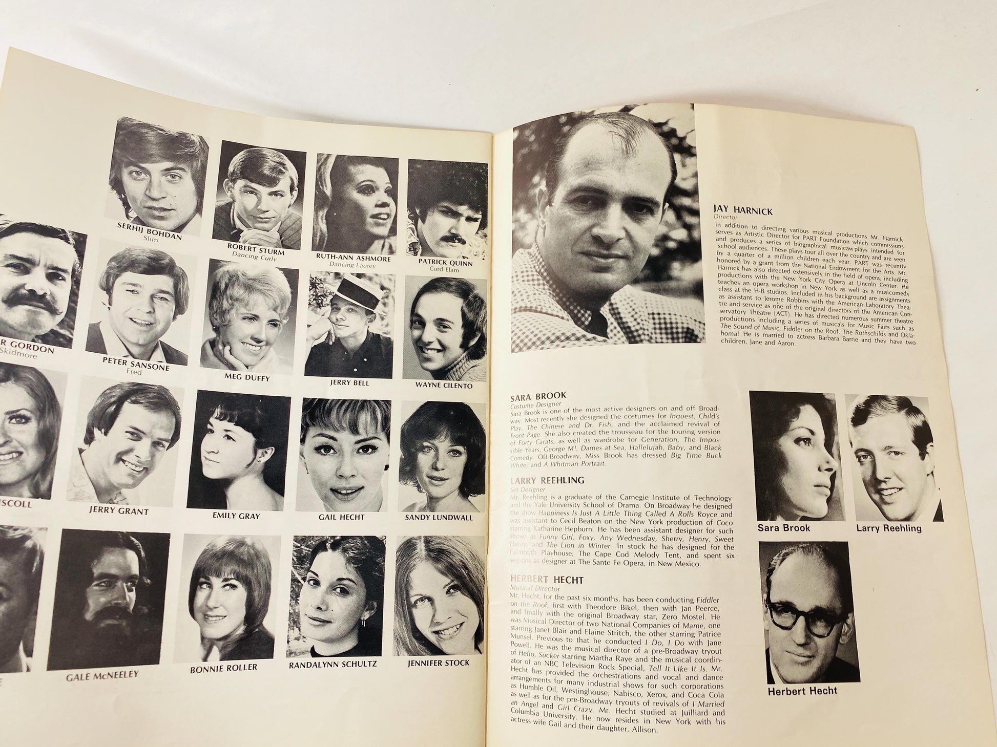 1972 Oklahoma! John Davidson SIGNED Souvenir Program Autograph Rodgers Hammerstein Vintage Musical Theater Broadway Memorabilia