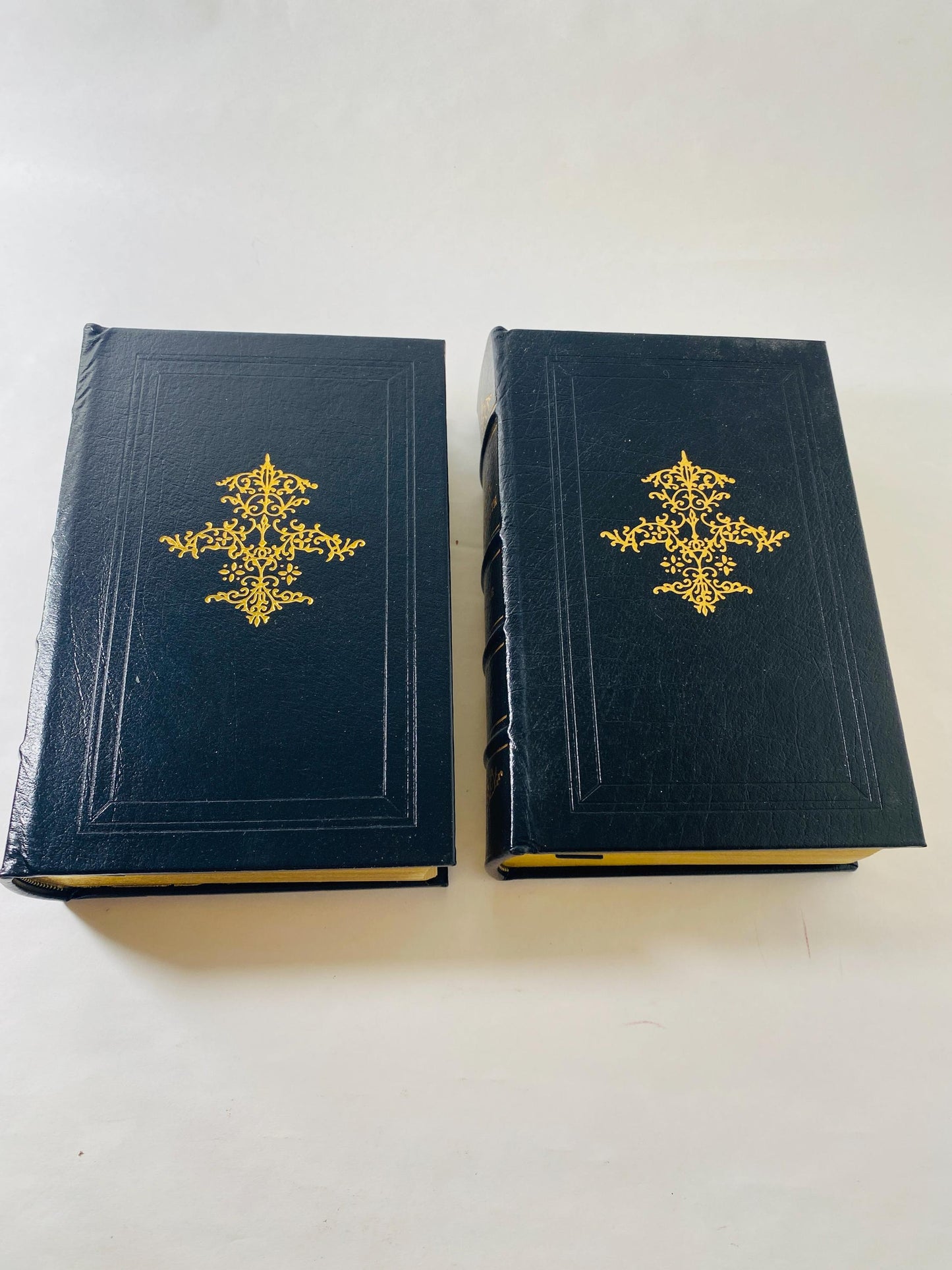 1987 American Commonwealth vintage 2 Volume Set by James Bryce Leather Gilt Law Constitutional History government philosophy attorney gift