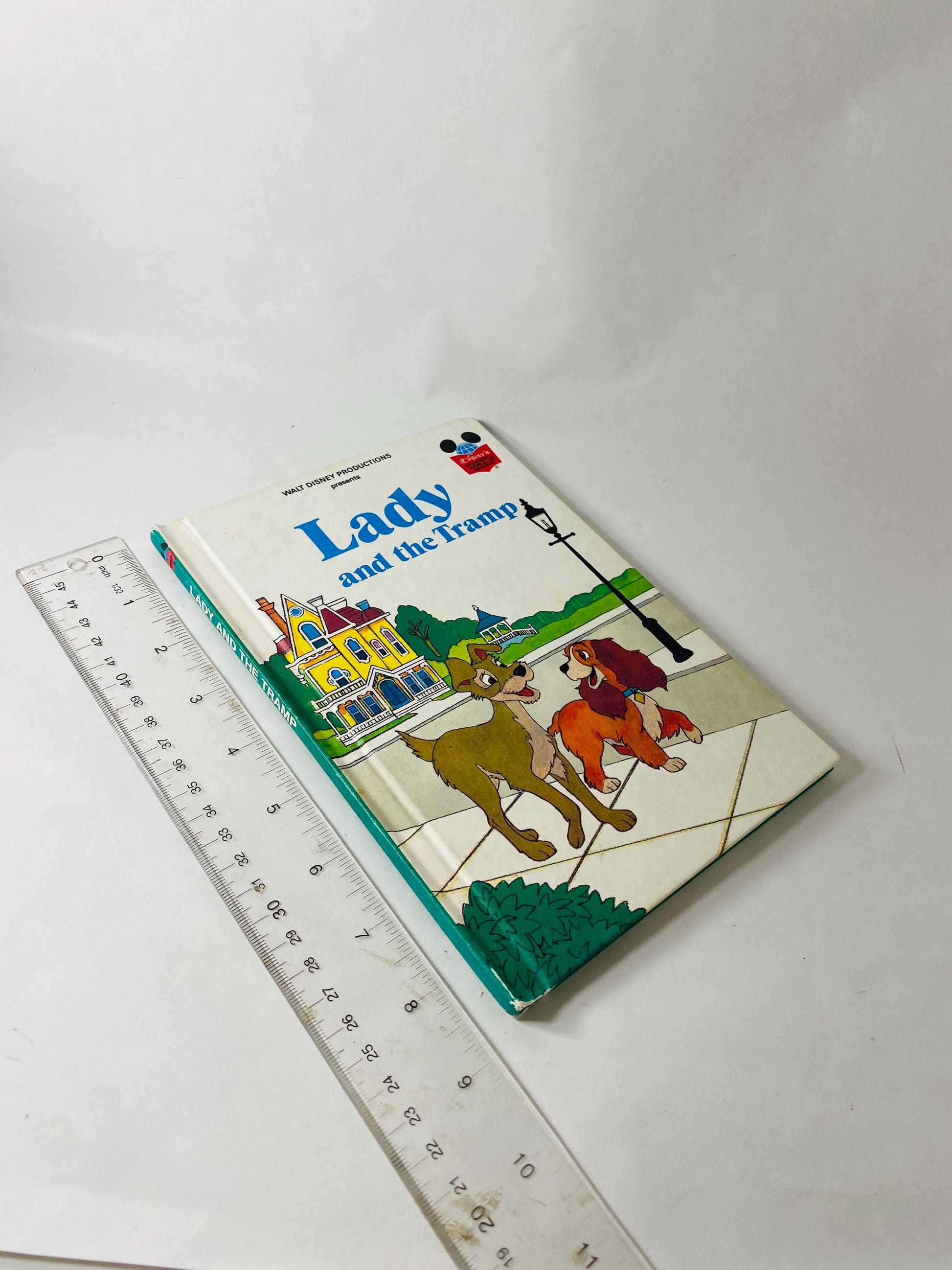 Lady and the Tramp Vintage Walt Disney large Wonderful World of Reading book circa 1981
