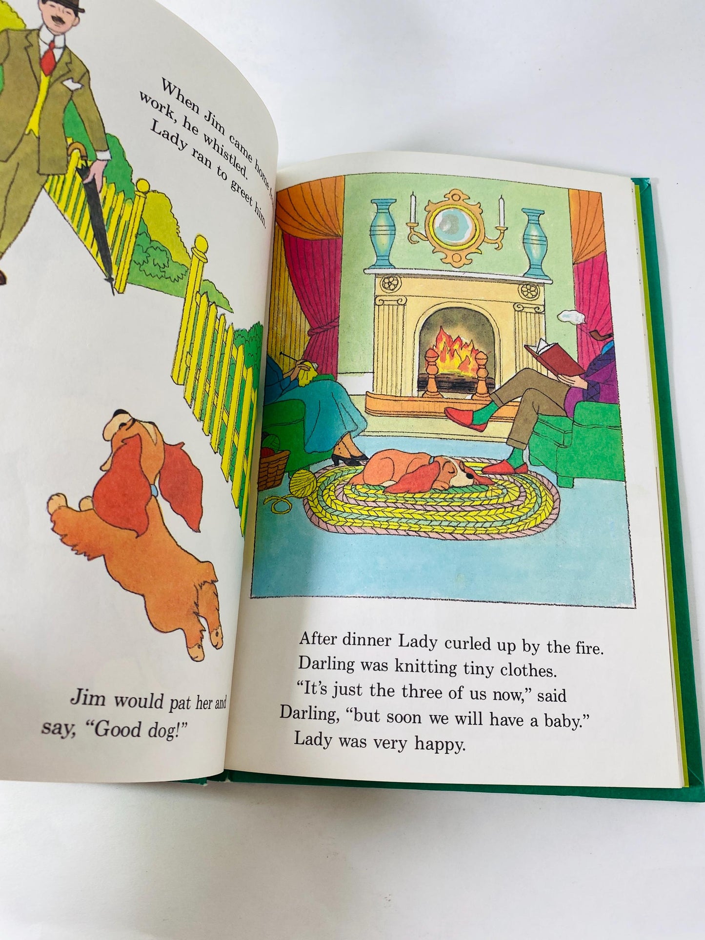 Lady and the Tramp Vintage Walt Disney large Wonderful World of Reading book circa 1981