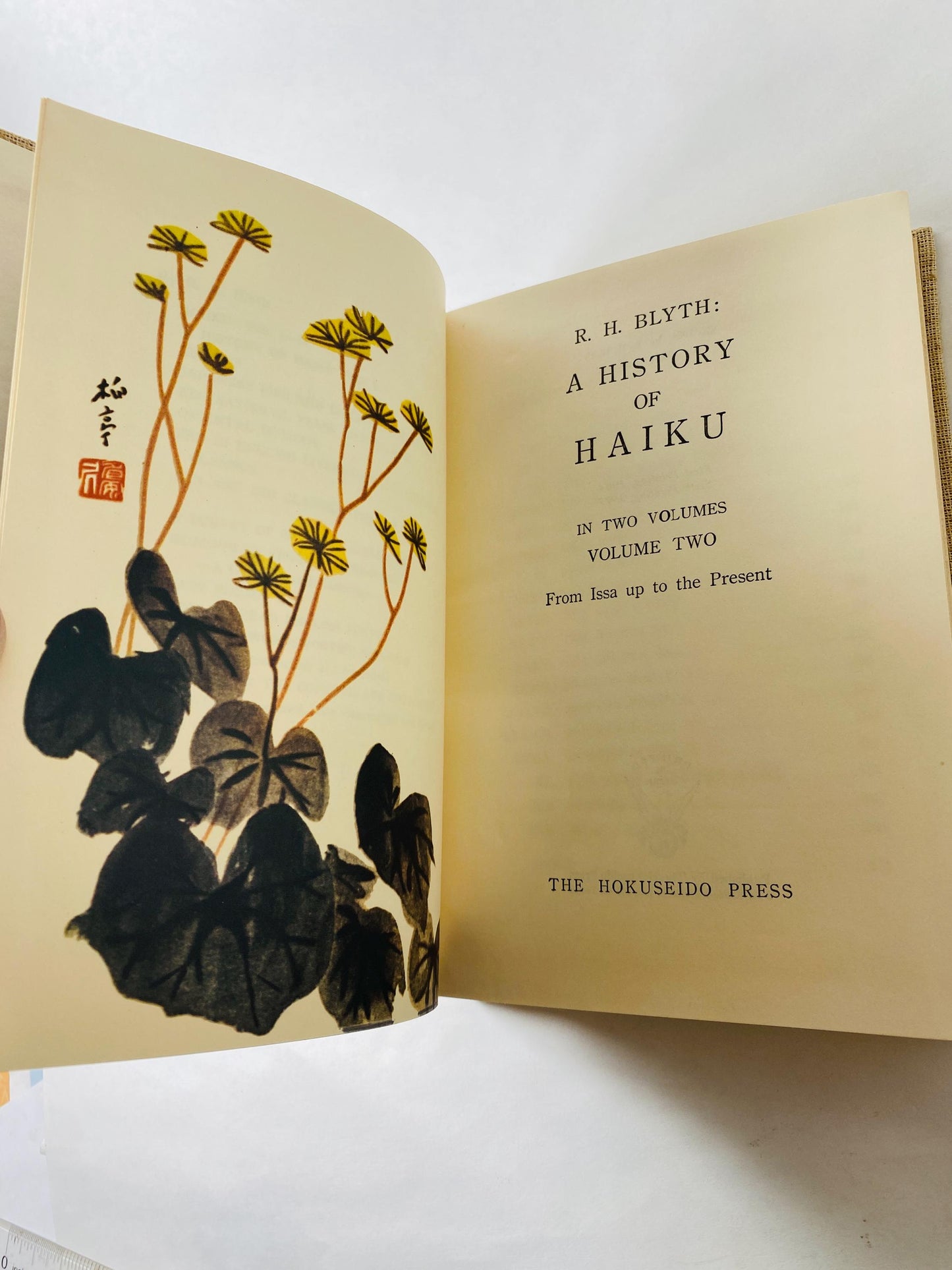 Blyth’s A History of Haiku Volume Two From Issa Up to the Present vintage book published in Tokyo circa 1977 Illustrated Haiku Anthology 俳句