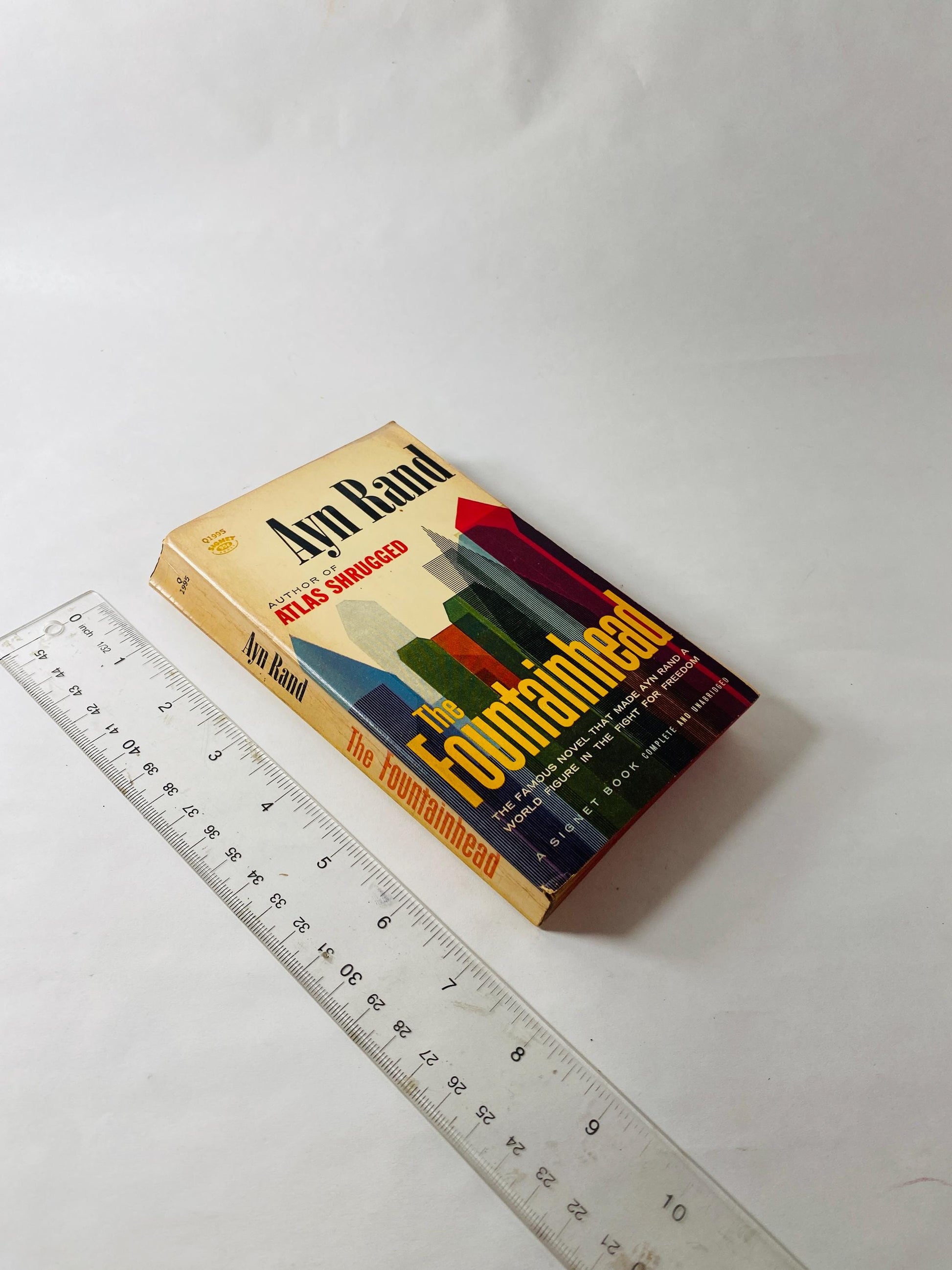 1961 Fountainhead vintage Signet paperback book by Ayn Rand philosophy Objectivism capitalism author of Atlas Shrugged