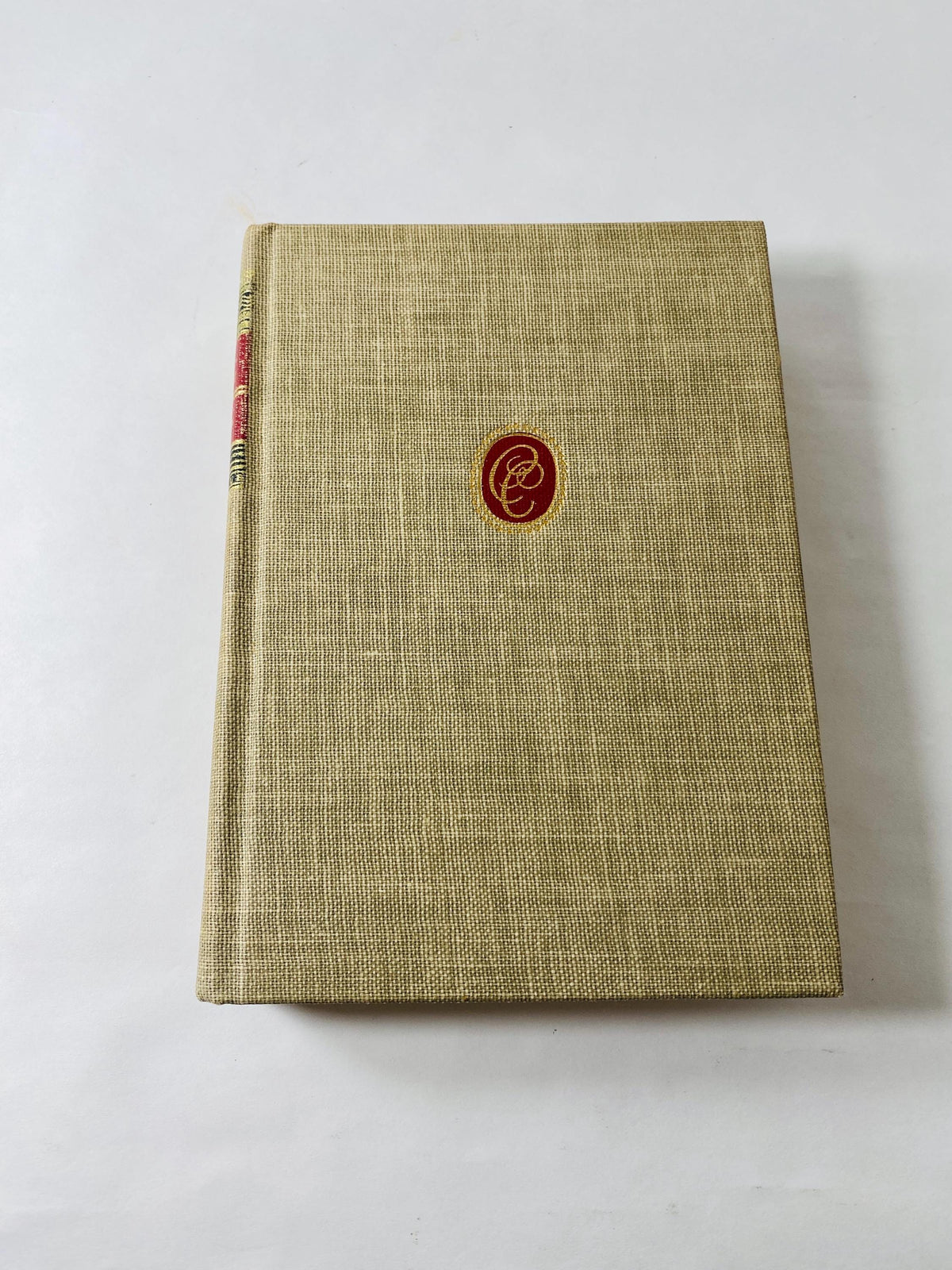 Homer The Odyssey circa 1942. Gray cloth covered vintage book. Greek epic poem set during the Trojan War. Beautiful bookshelf decor!