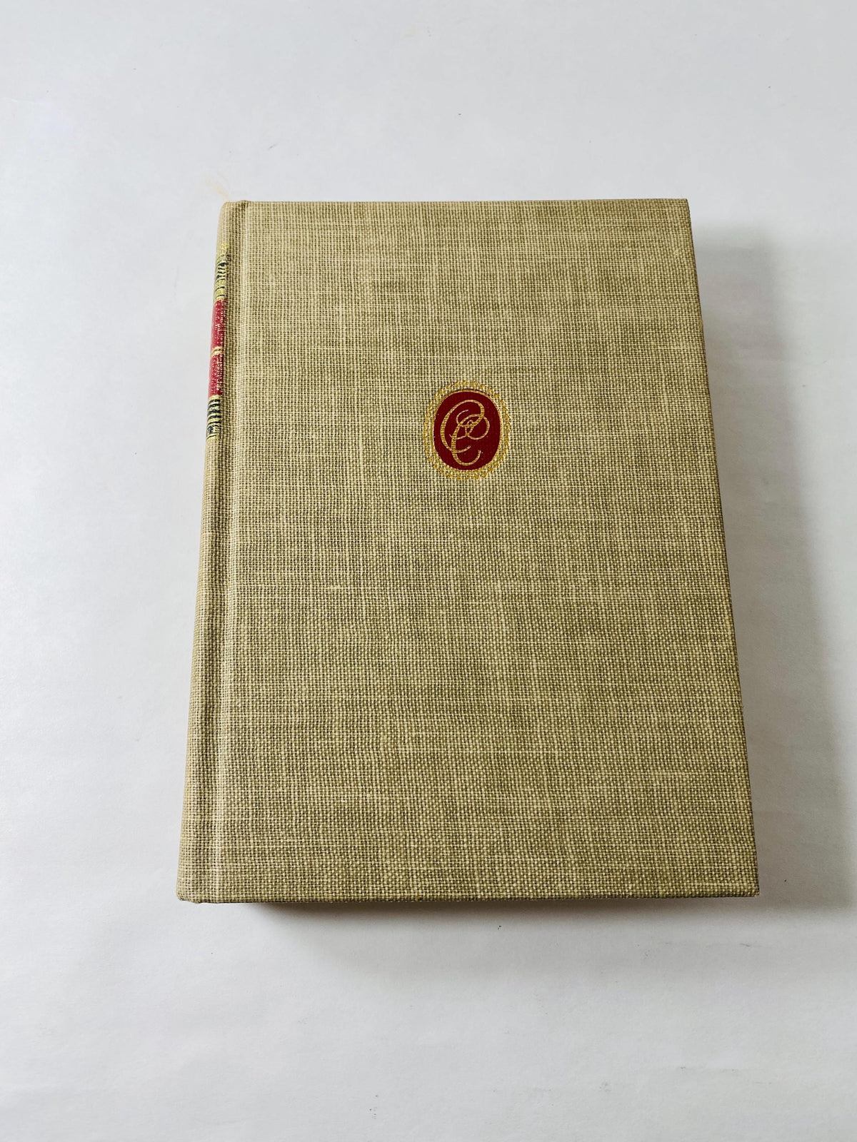 Homer The Odyssey circa 1942 Gray cloth covered vintage book. Greek epic poem set during the Trojan War. Beautiful bookshelf decor!