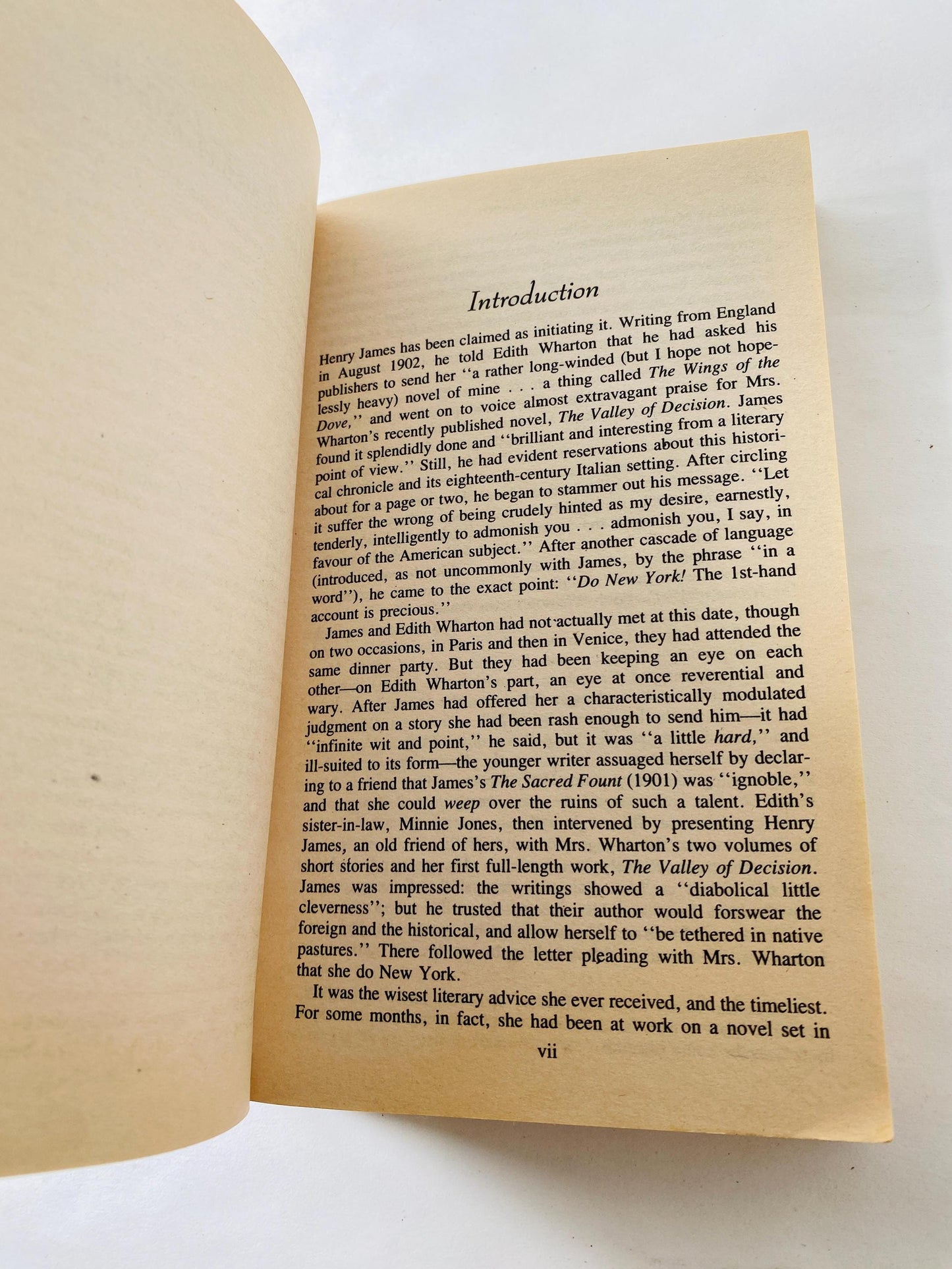 House of Mirth by Edith Wharton vintage Bantam paperback book by the first woman to win the Pulitzer Prize set in Gilded Age New York