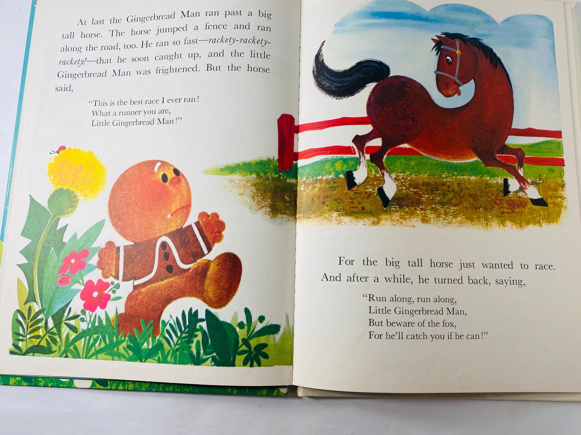 Gingerbread Man vintage GIANT Whitman Book circa 1967 Christmas holiday children's book illustrated by Anne Sellers Leaf reading