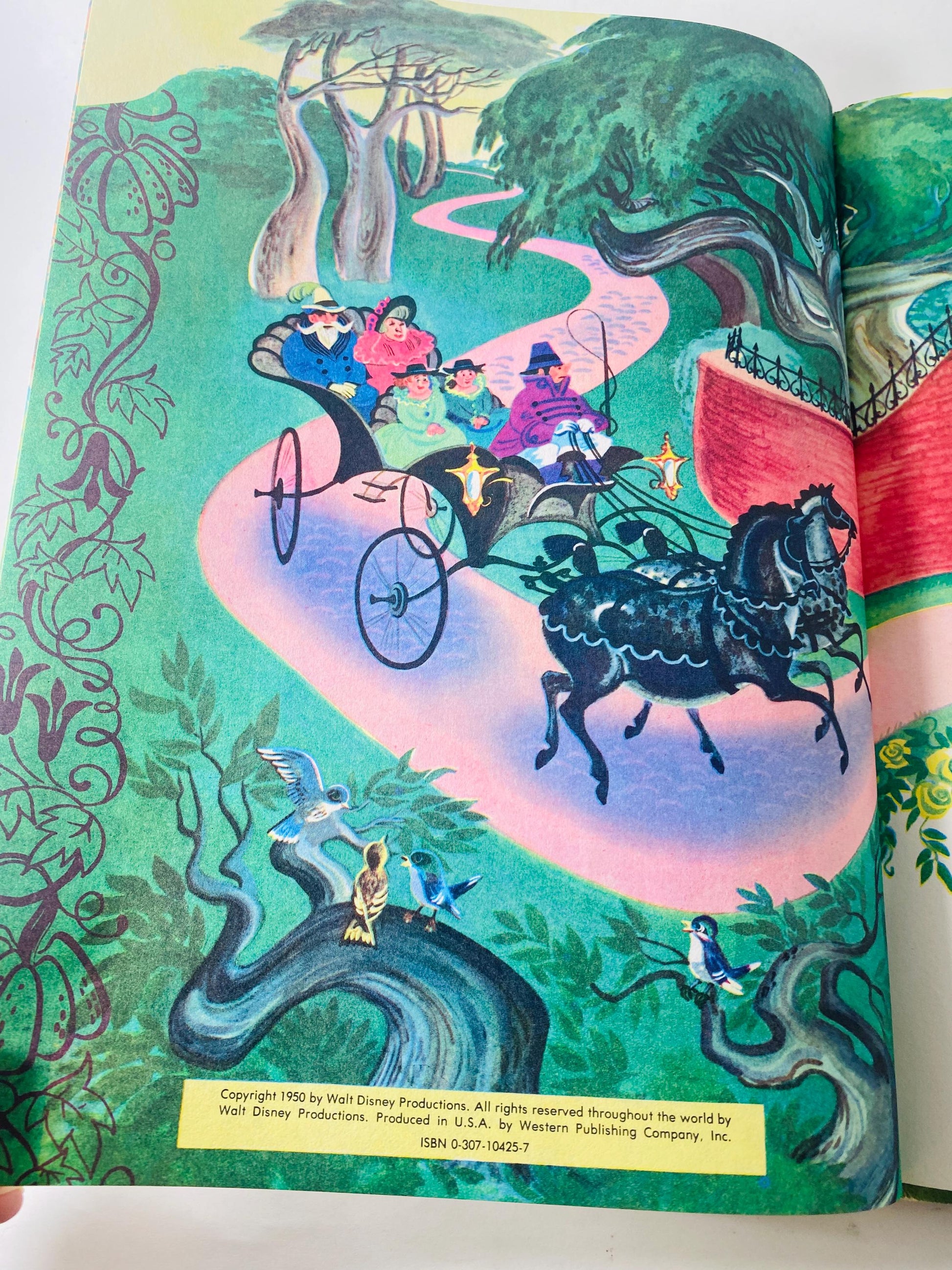 Walt Disney Cinderella LARGE vintage children's book circa 1981 GORGEOUS illustrations Christmas princess gift