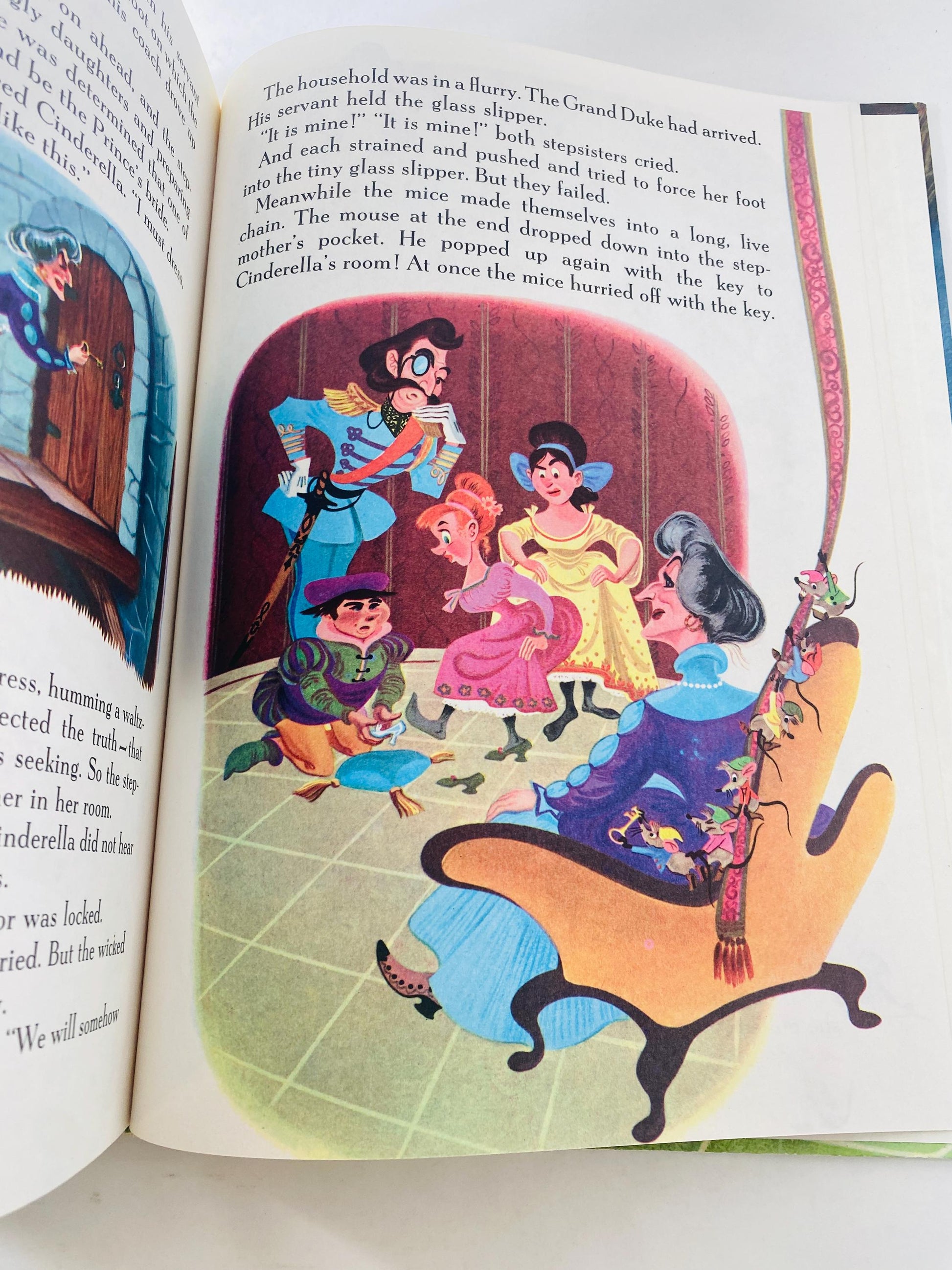 Walt Disney Cinderella LARGE vintage children's book circa 1981 GORGEOUS illustrations Christmas princess gift