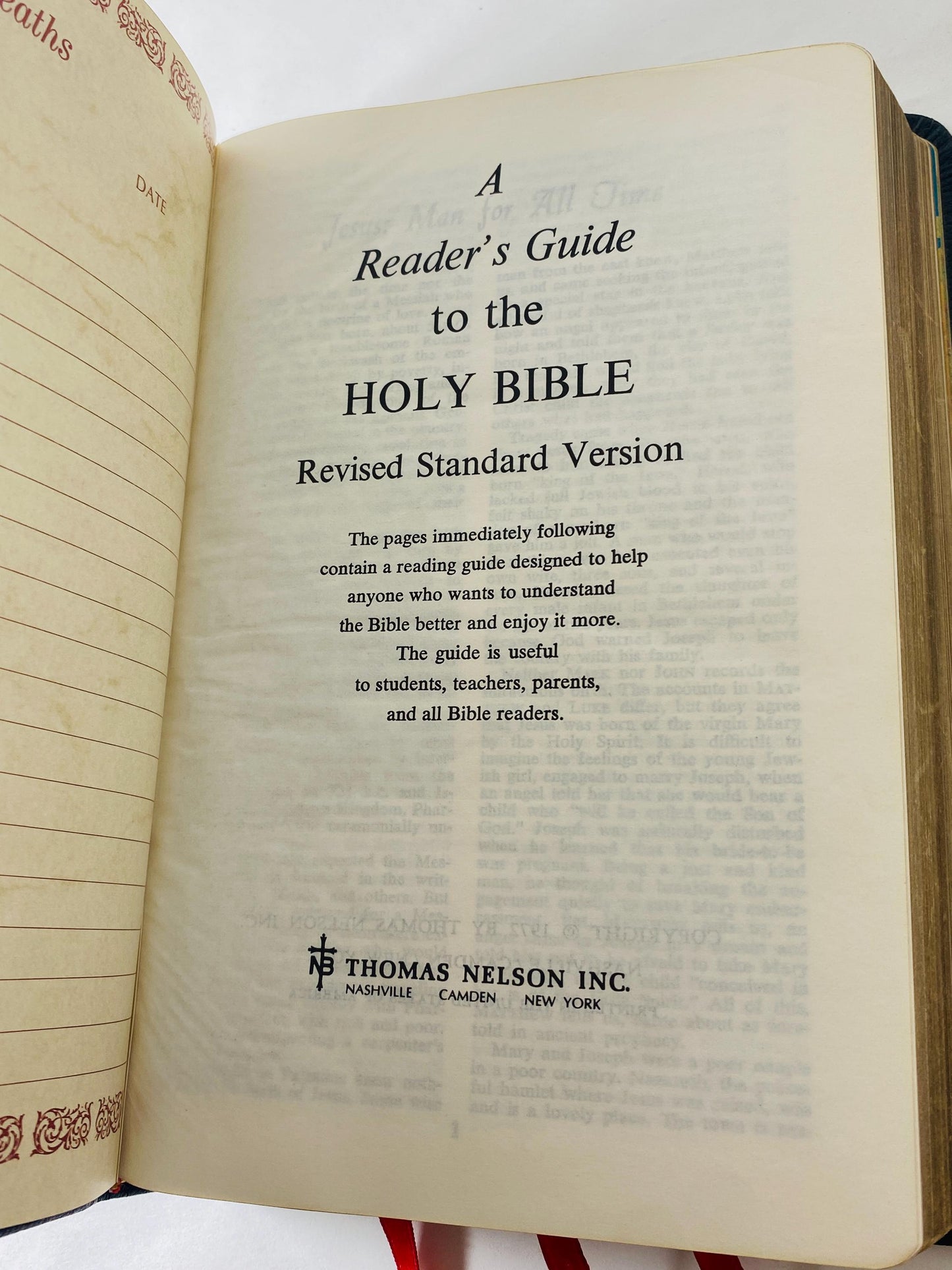 Holy Bible Old & New Testaments Red Letter Edition circa 1972 Vintage bible w leather cover. Thomas Nelson. King James Rev