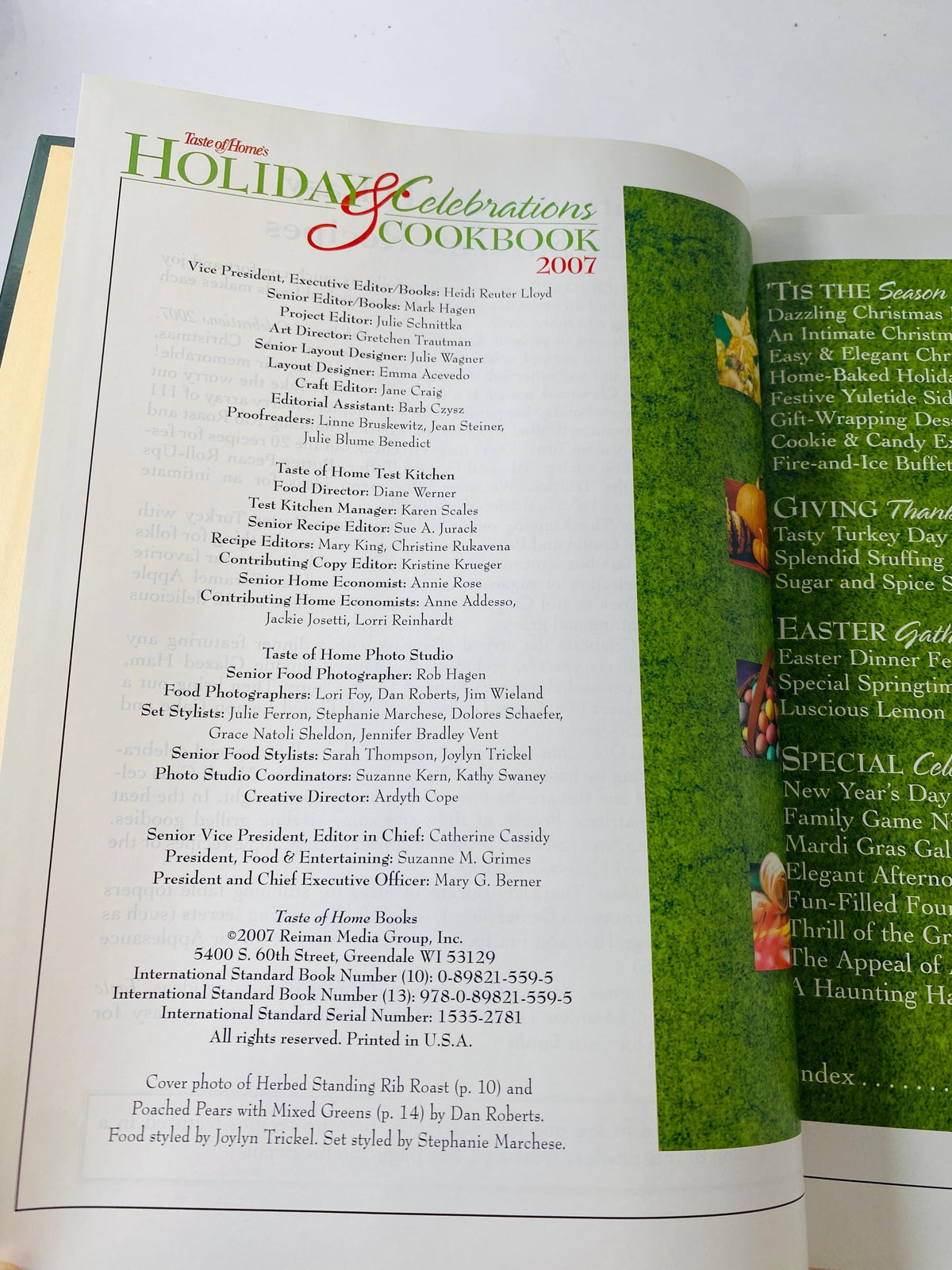 Holiday Celebrations Vintage cookbook Grandma's Christmas Ham Spiced Holiday Wassail Gingerbread Eggnog French Toast Peppermint Cookies