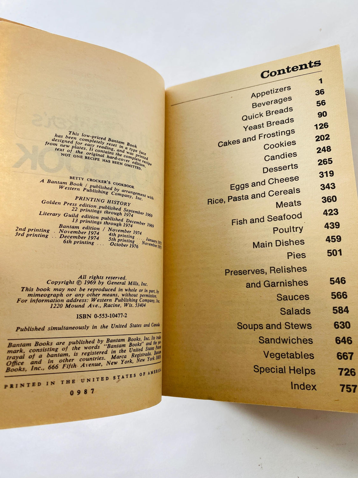 Betty Crocker's Cookbook vintage paperback book circa 1976 recipes cooking kitchen retro