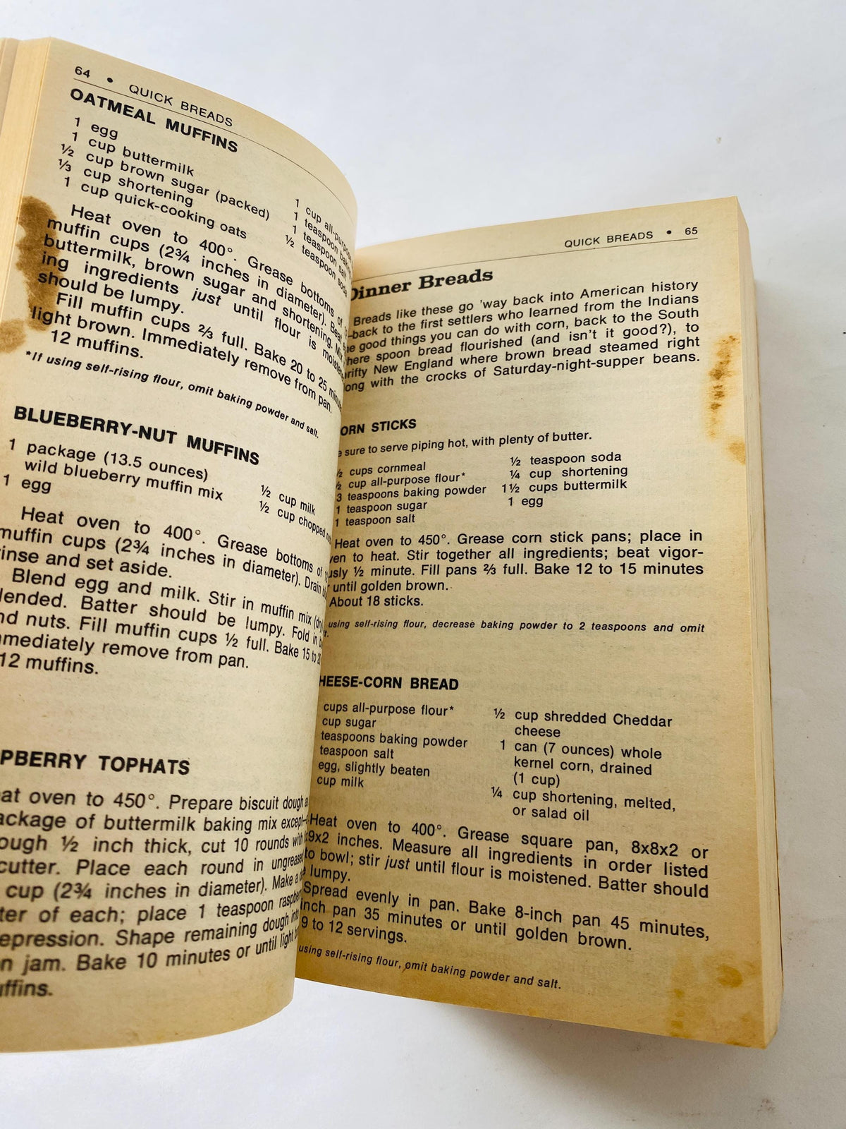 Betty Crocker's Cookbook vintage paperback book circa 1976 recipes cooking kitchen retro