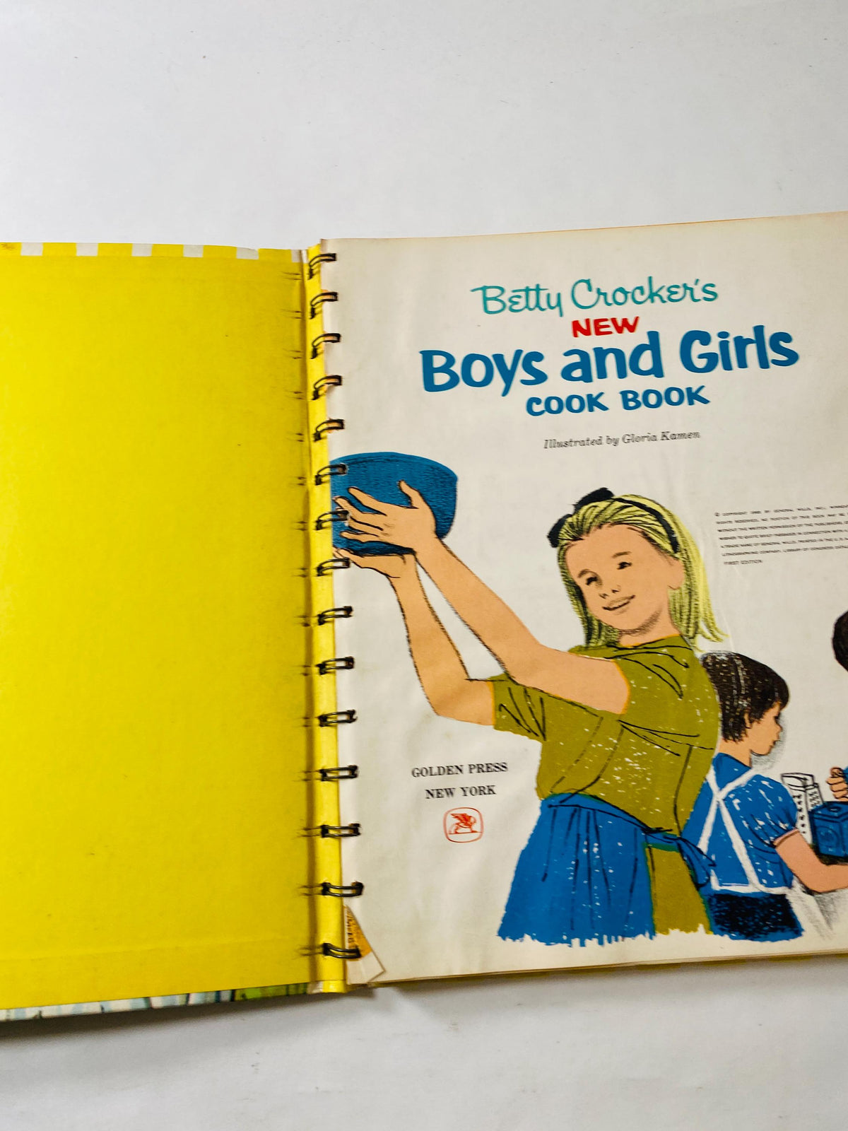 Betty Crocker's New Boys & Girls Cookbook FIRST EDITION Vintage Cookbook circa 1965 American Cookery Retro Recipes for kids Christmas