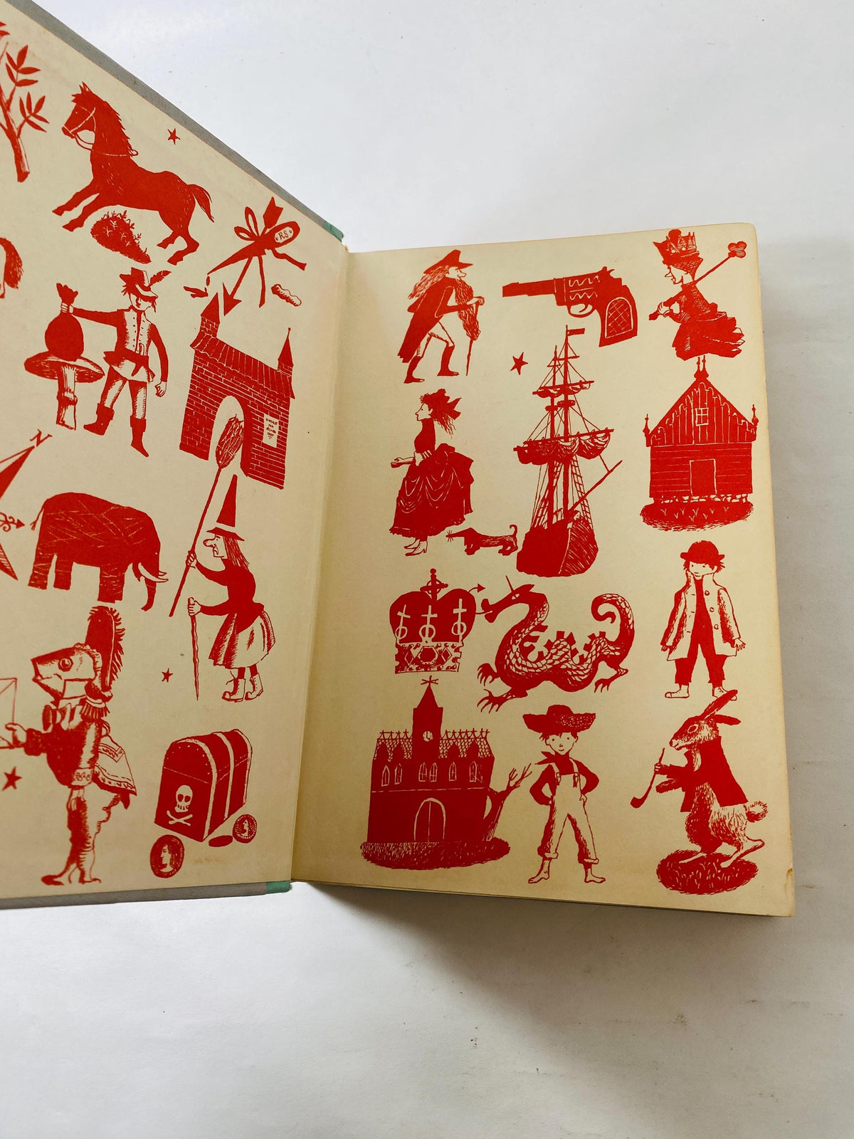 Tales from Shakespeare vintage children's book by Charles and Mary Lamb circa 1955 Leonard Weisgard illustrations