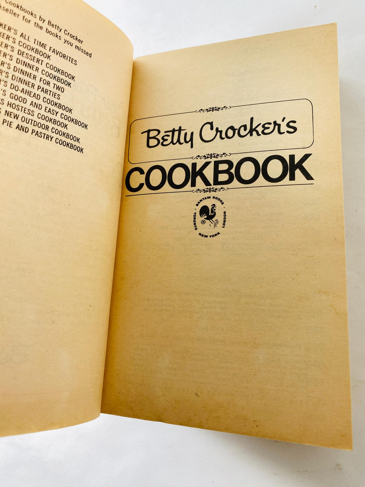 Betty Crocker's Cookbook vintage paperback book circa 1976 recipes cooking kitchen retro