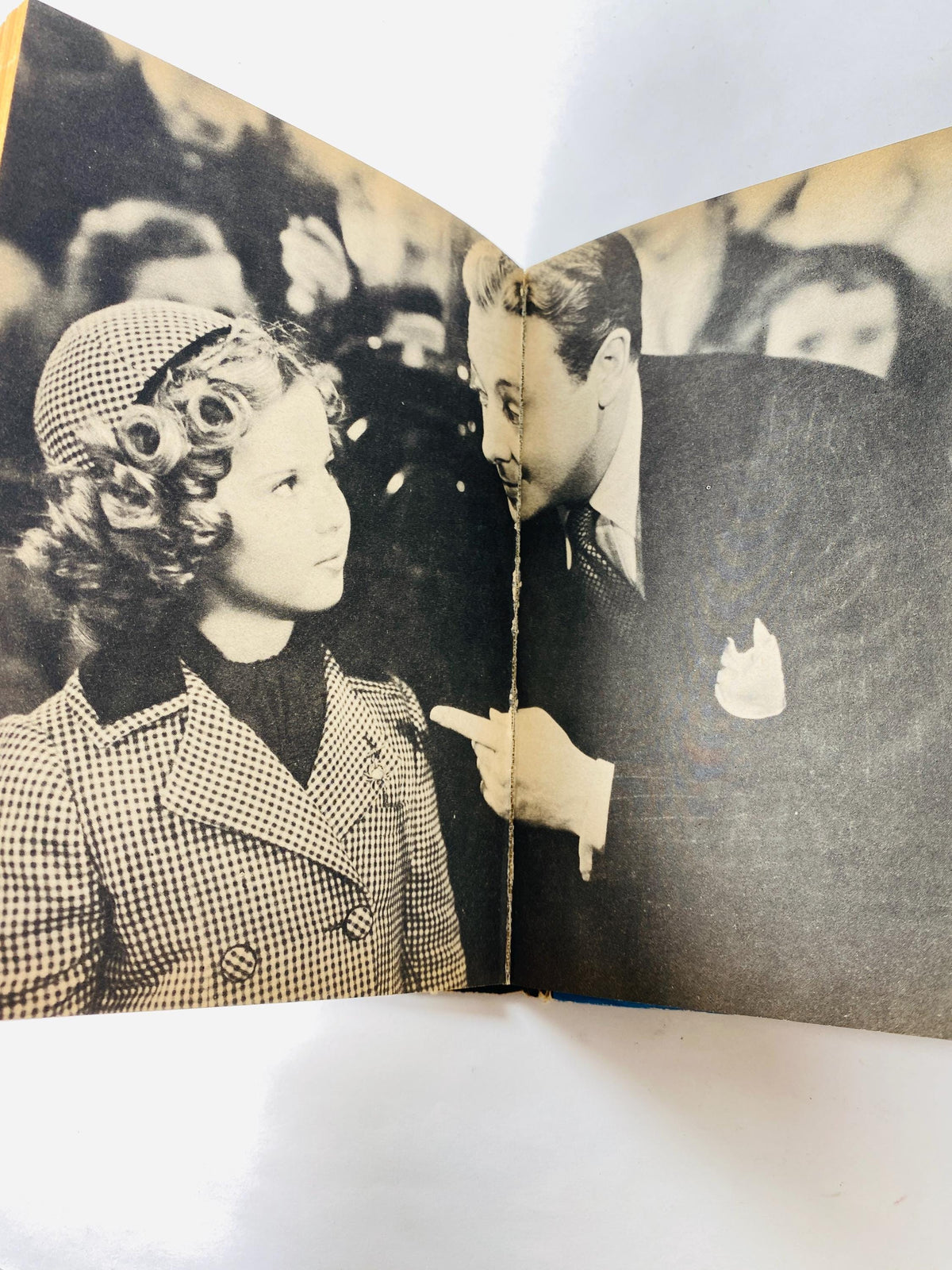 Rebecca on Sunnybrook Farm featuring Shirley Temple movie photos inside EARLY PRINTING vintage book by Kate Douglas Wiggins circa 1959