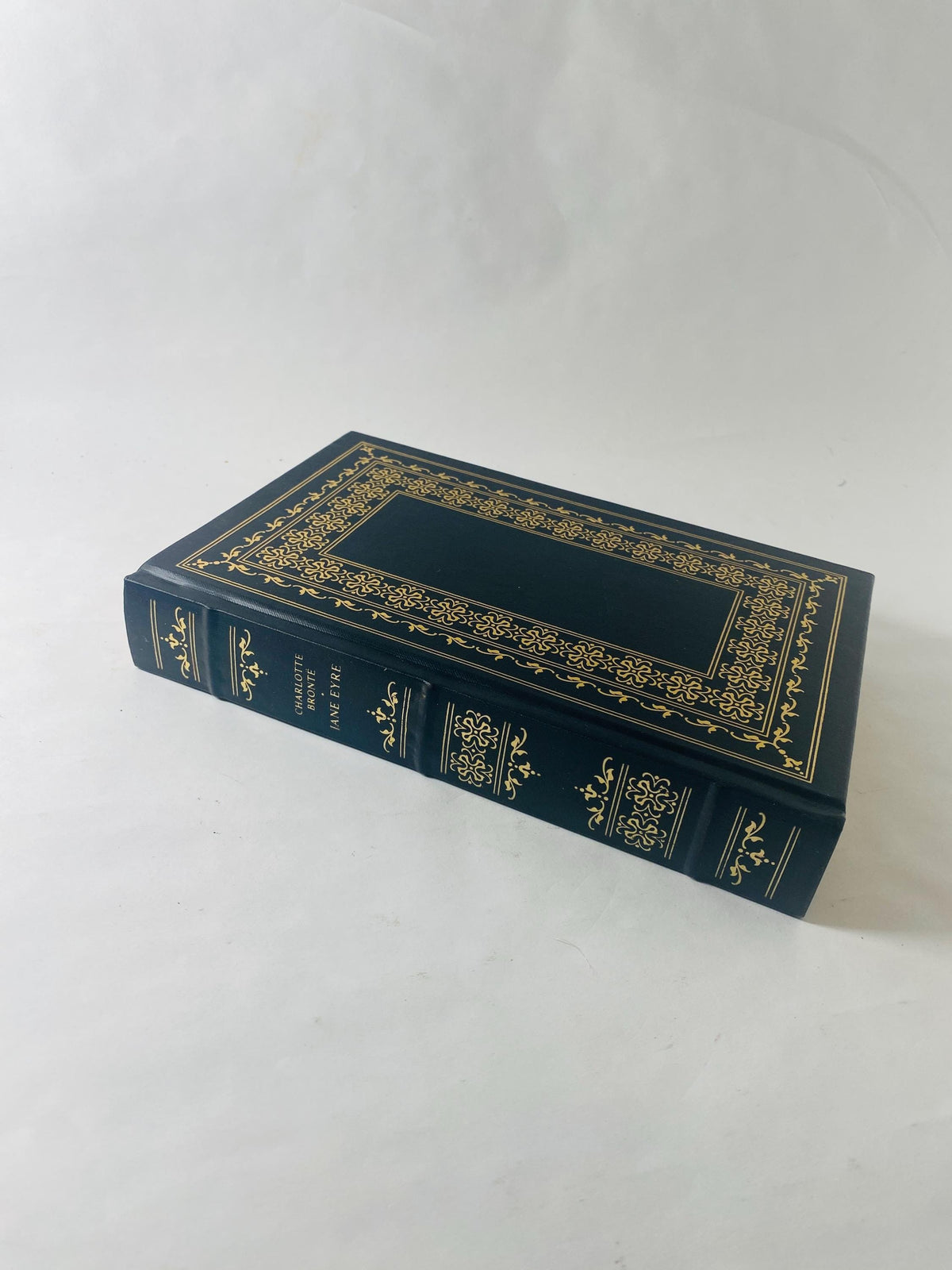 1981 Jane Eyre vintage book by Charlotte Bronte Black leather cover with beautiful gold trim Spirited intelligent woman Franklin Library