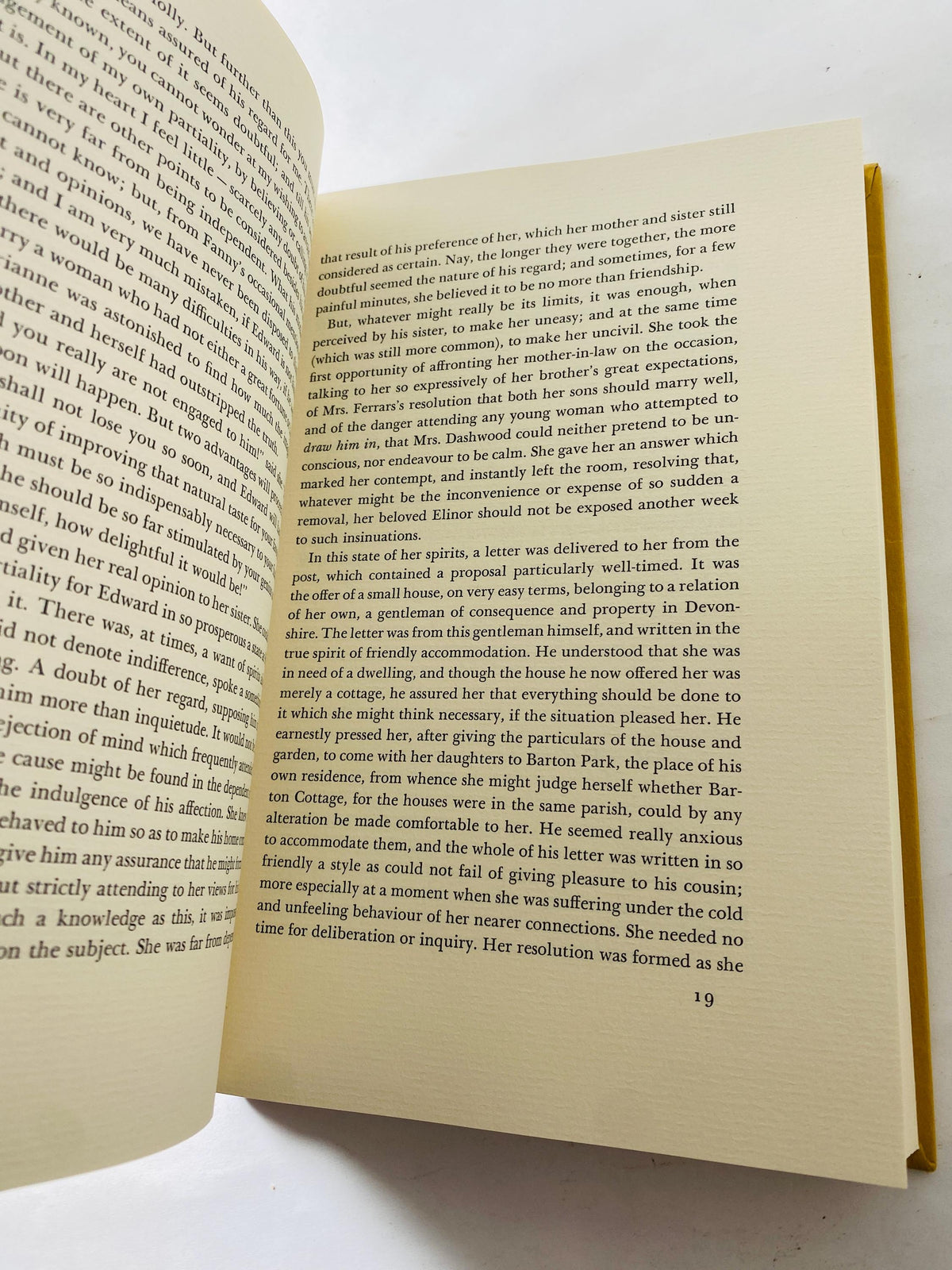 Vintage 1985 Sense and Sensibility Jane Austen Heritage Press with Slipcase, Illustrated Helen Sewell Classic Regency Fiction