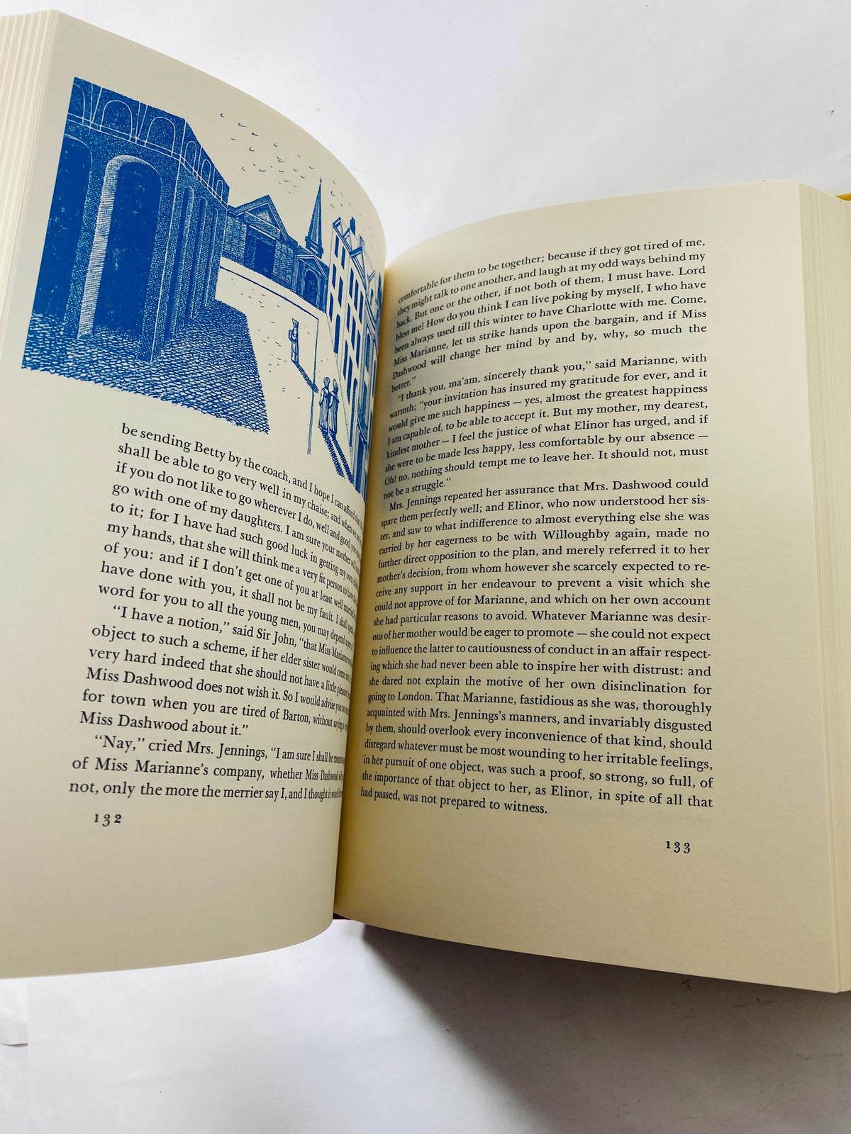 Vintage 1985 Sense and Sensibility Jane Austen Heritage Press with Slipcase, Illustrated Helen Sewell Classic Regency Fiction