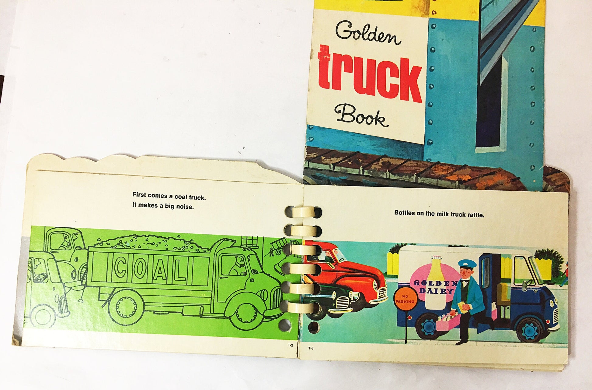 Golden Truck Book. Susan Witty and Bill Dugan. Play and Learn Golden Book circa 1969. Unmarked pages. Little Golden Book. Vintage