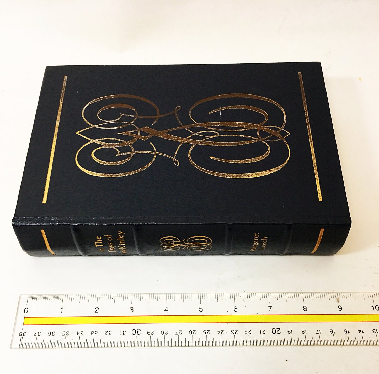 In The Days Of McKinley Vintage Easton Press Book circa 1986 by Margaret Leech. Finely bound genuine leather with gilt edging. Book gift