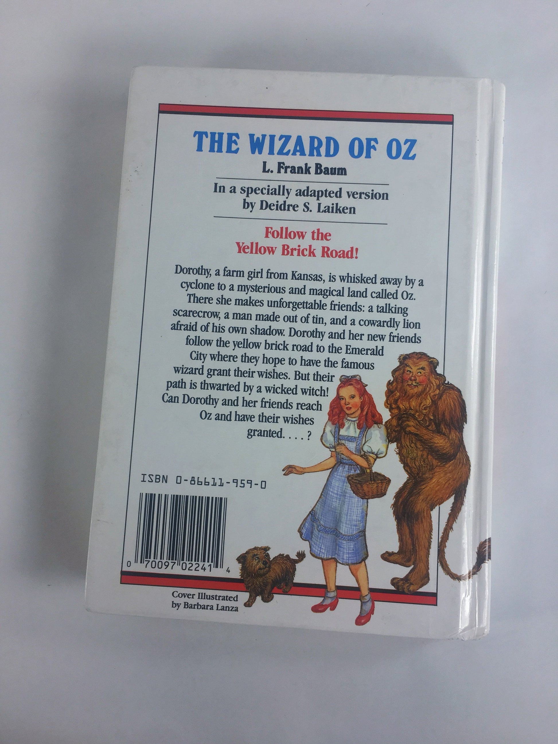 1989 Wizard of Oz by L Frank Baum. Vintage Classic Illustrated Book Series. Christmas Chanukah gift. Bookshelf prop staging home decor
