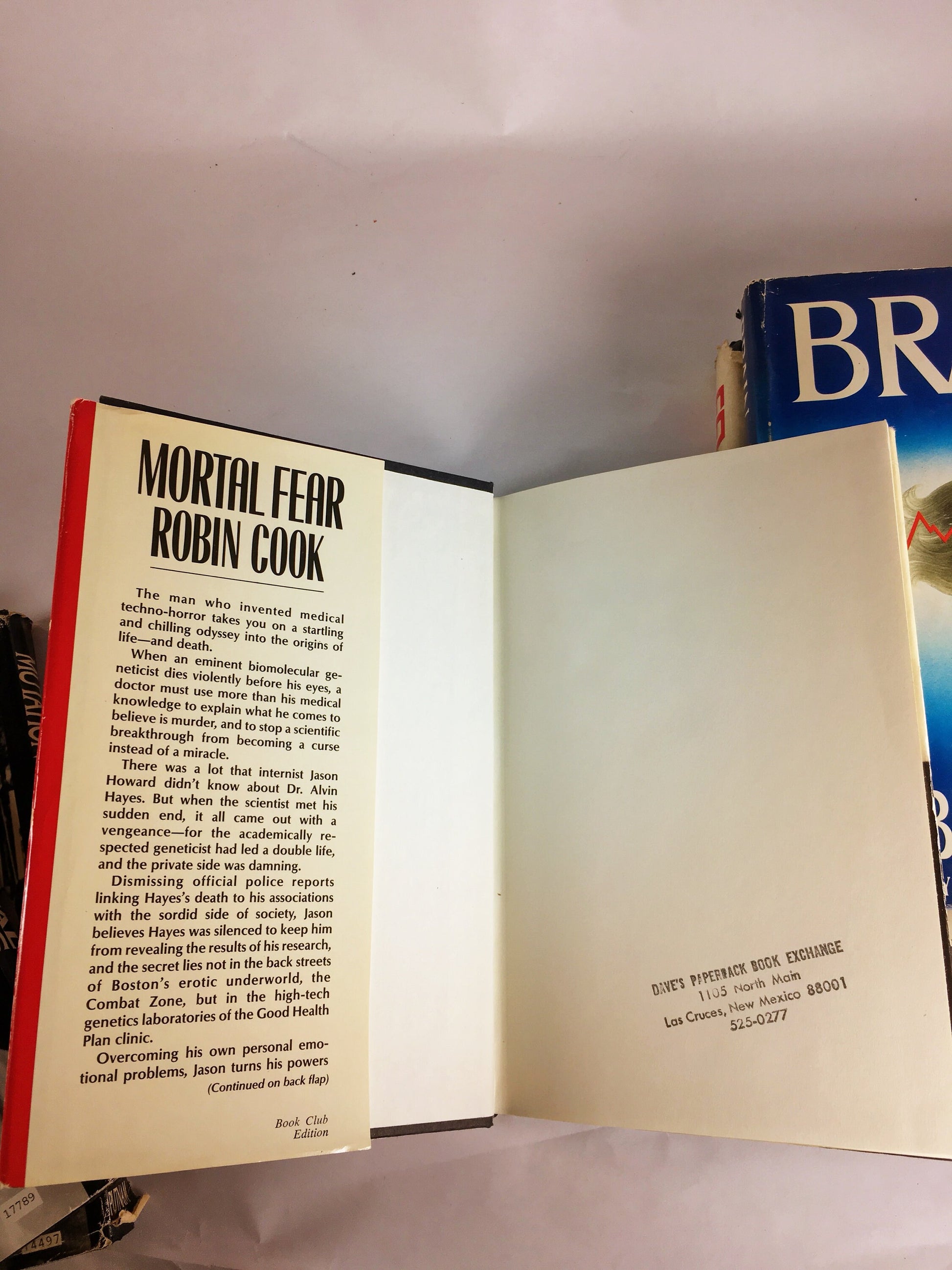 1980s Robin Cook best selling novel set Fever, Brain, Vital Signs, Mortal Fear, Mutation. Vintage medical mystery thriller book lot. Gift
