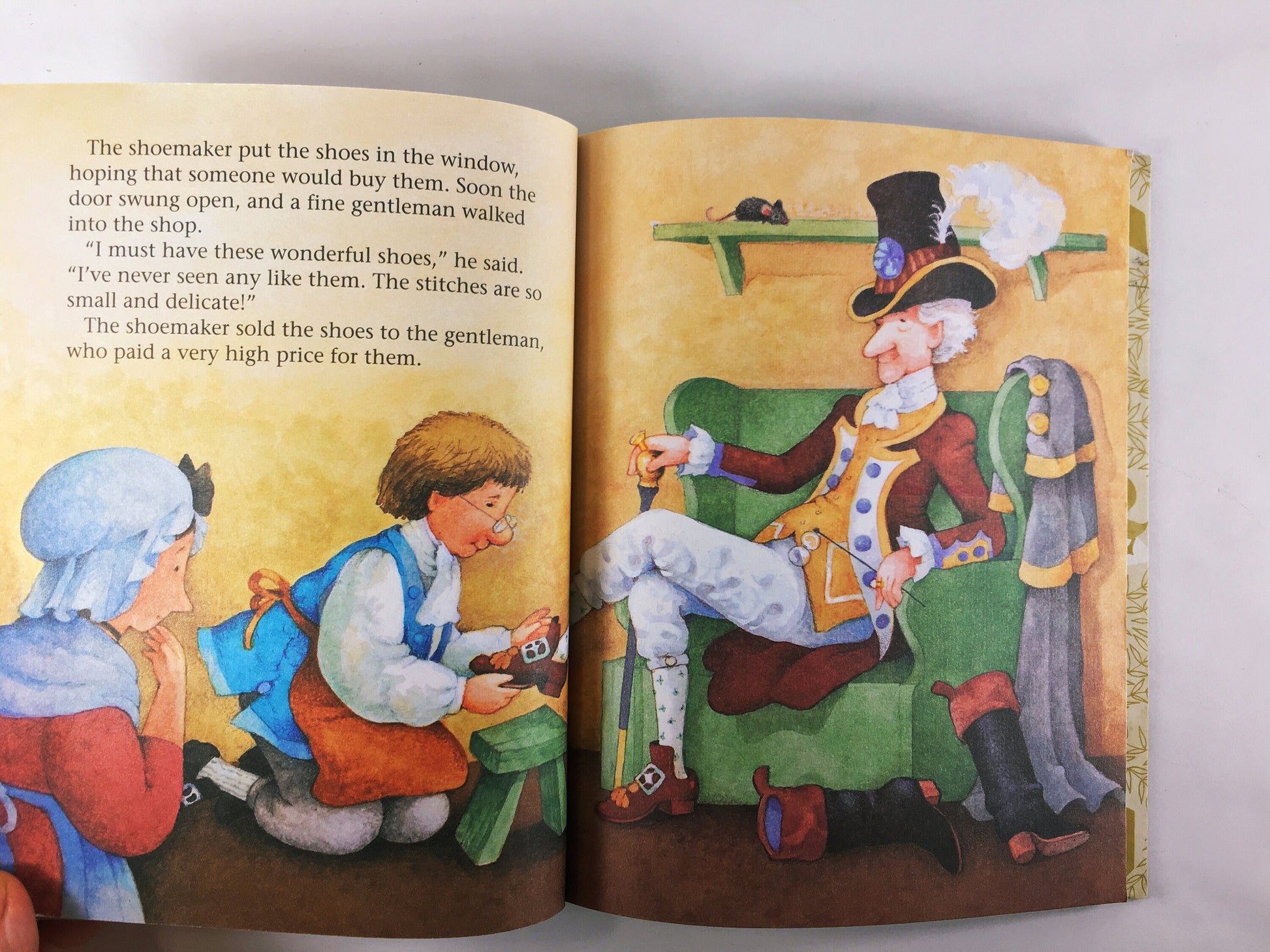Elves and the Shoemaker Vintage Little Golden Book circa 1983. Children's Christmas stocking stuffer reading Elementary preschool.