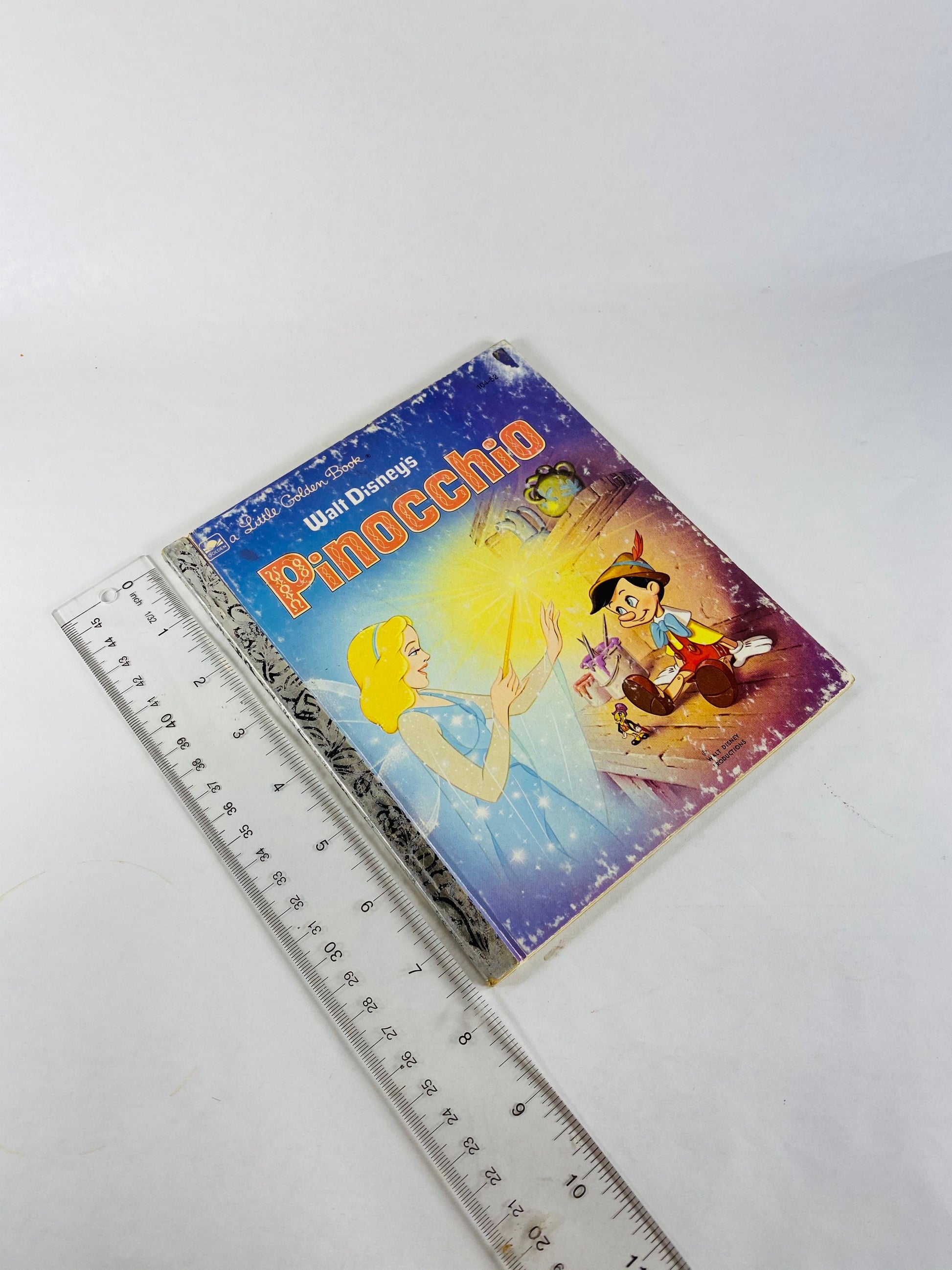 1980 Pinocchio Little Golden Book Walt Disney illustrations children’s stocking stuffer at home reading. Bedtime stories