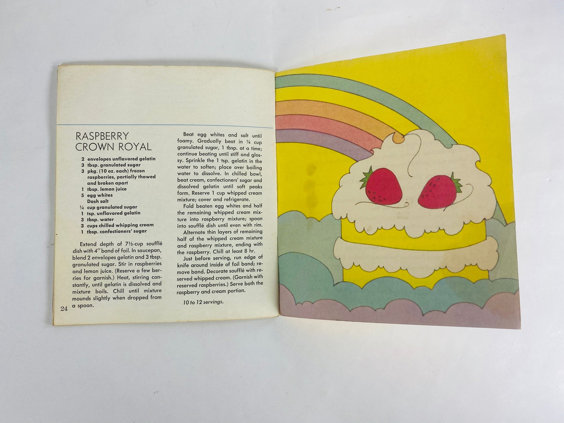 Betty Crocker's Show Off Desserts FIRST EDITION Vintage cookbook pamphlet circa 1970 Golden illustrated by Binnie Weissleder. Poor Condition