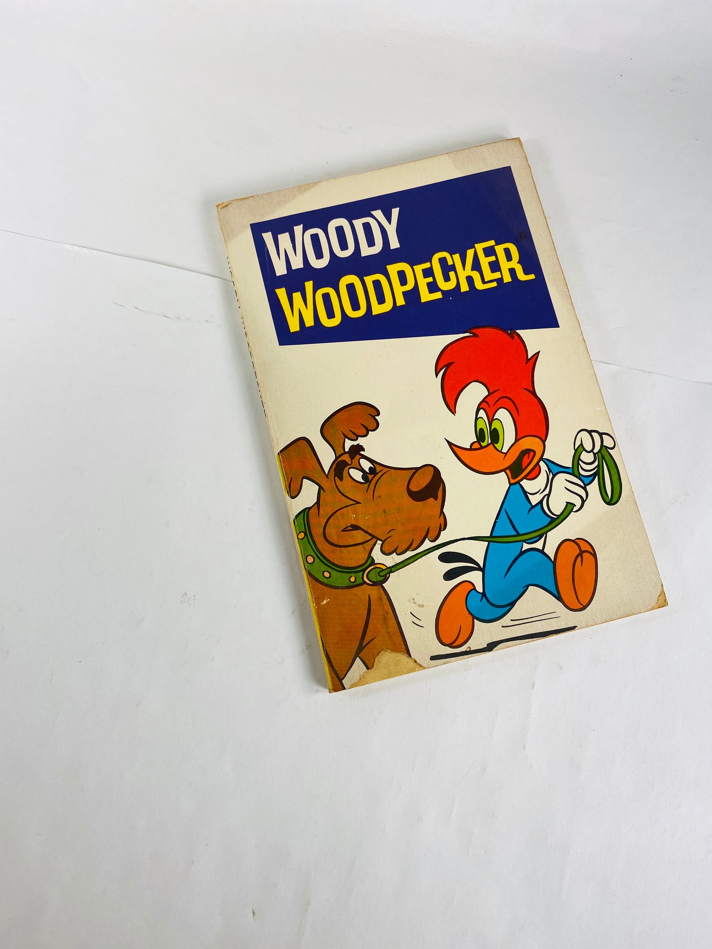 Woody Woodpecker Vintage Warner Brothers paperback book circa 1971 by Walter Lantz. Kids tween teen comics