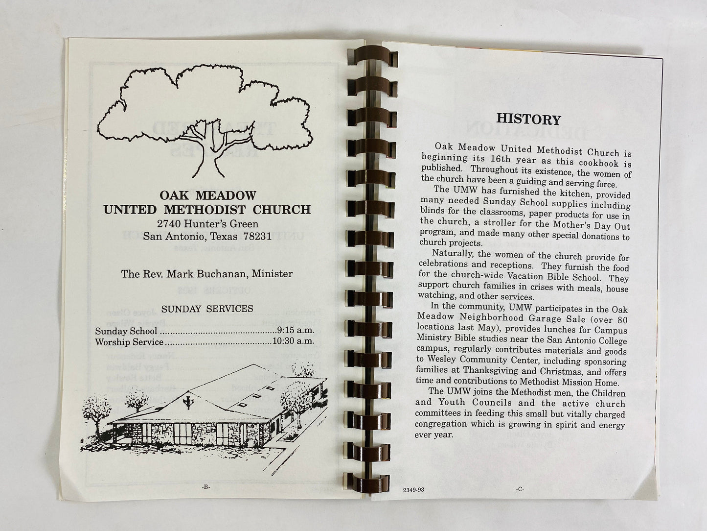 Treasured Recipes vintage cookbook by the Oak Meadow United Methodist Women circa 1993. Methodist stew, bavarian beef, chicken mousse