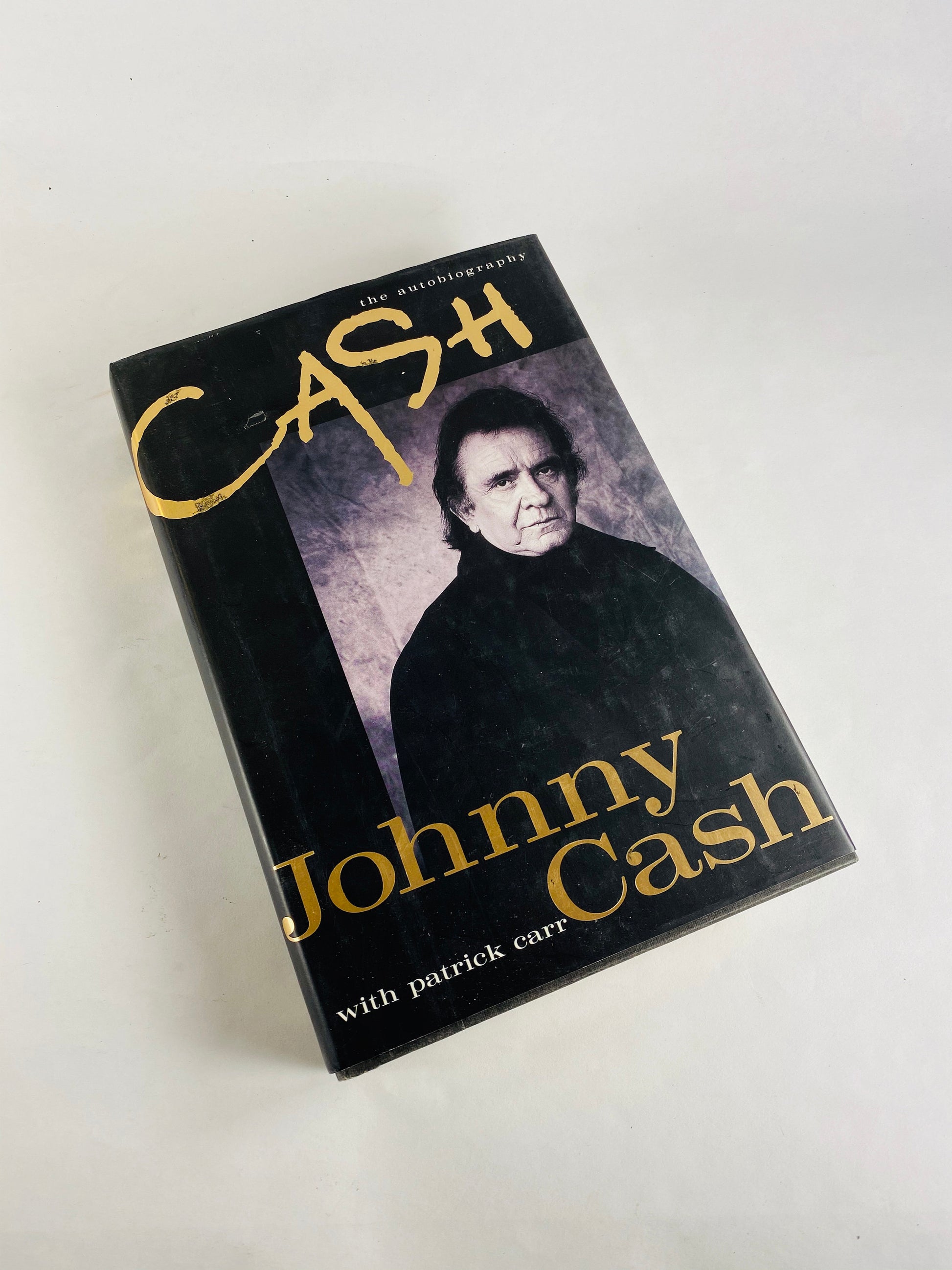 Johnny Cash FIRST EDITION vintage autobiography book with Patrick Carr circa 1997. Fantastic music gift Outlaw Country