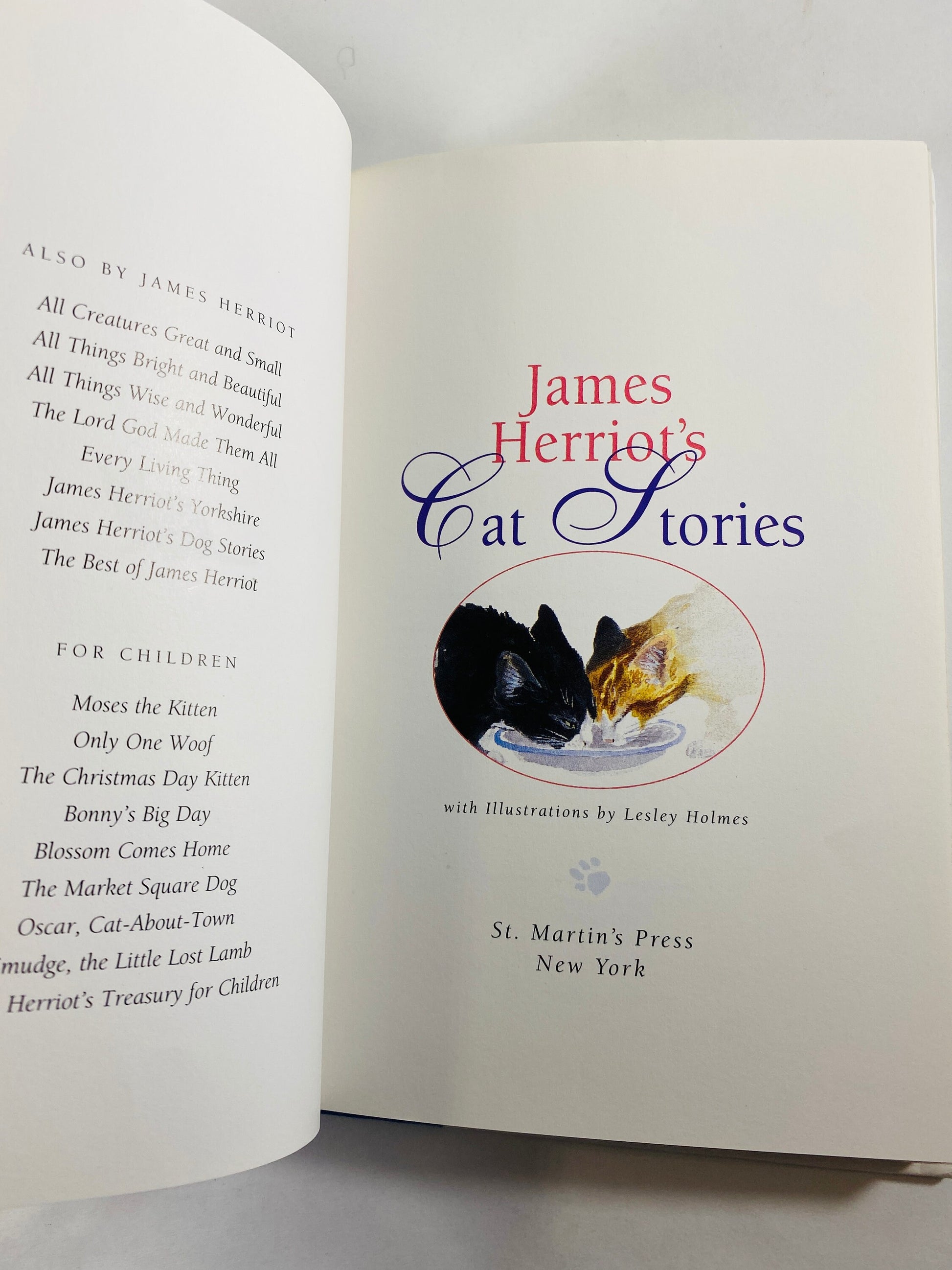 Cat Stories by James Herriot vintage FIRST EDITION book gift circa 1994 for feline fanatics! Veterinarian Heriot