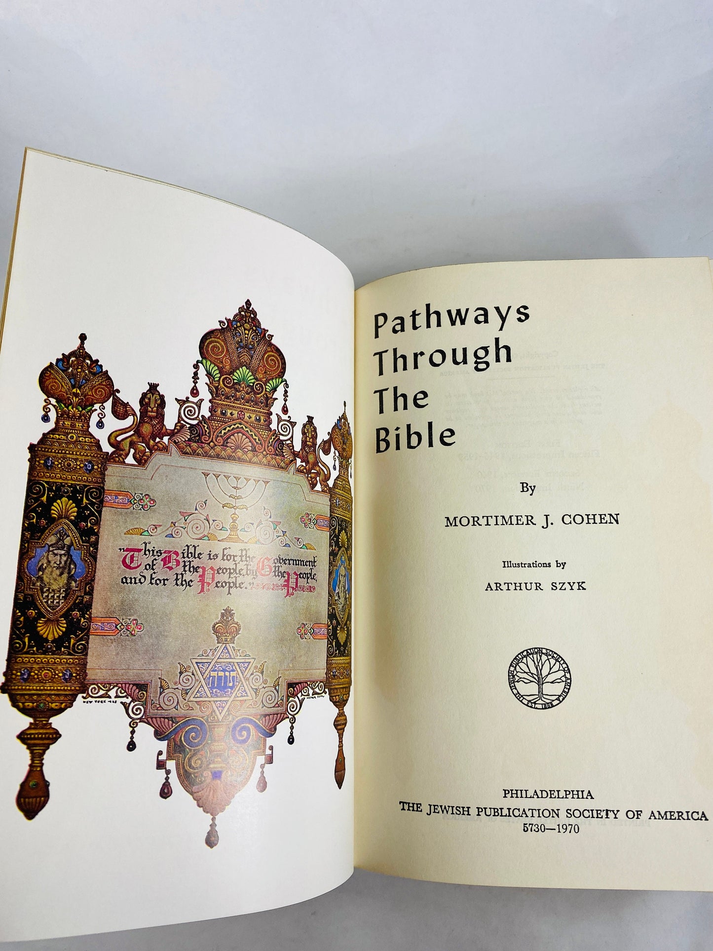 Pathways Through the Bible by Mortimer J Cohen Vintage book circa 1970 Masoretic Text Jewish Publication Torah. Green home bookshelf decor