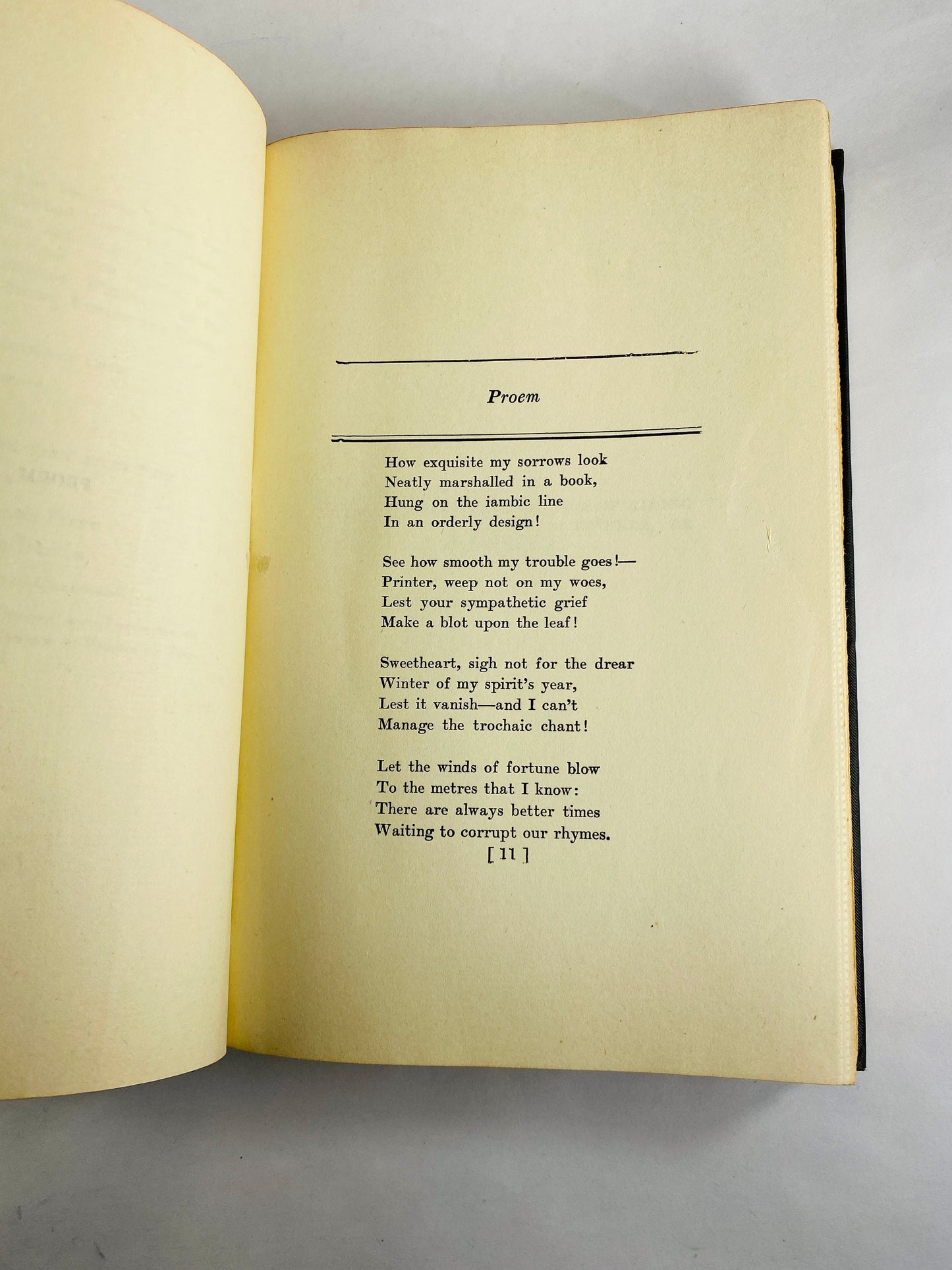 Poems in Praise of Practically Nothing vintage book Treasury of Humorous Verse by Hoffenstein BEAUTIFUL Black and Gold binding