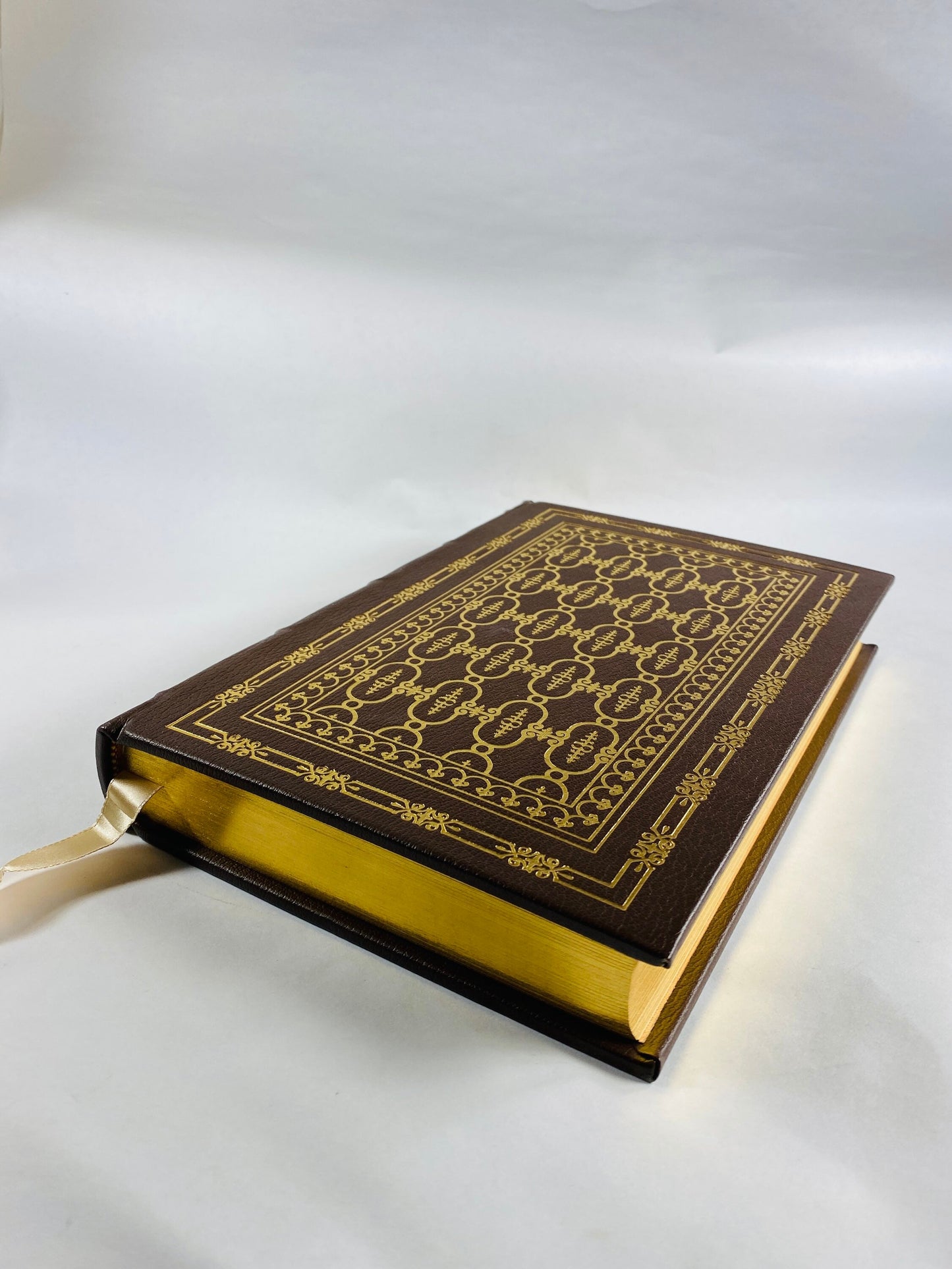 Edgar Allan Poe Easton Press vintage poetry book circa 1975 Beautiful brown leather binding with gold leaf embossing