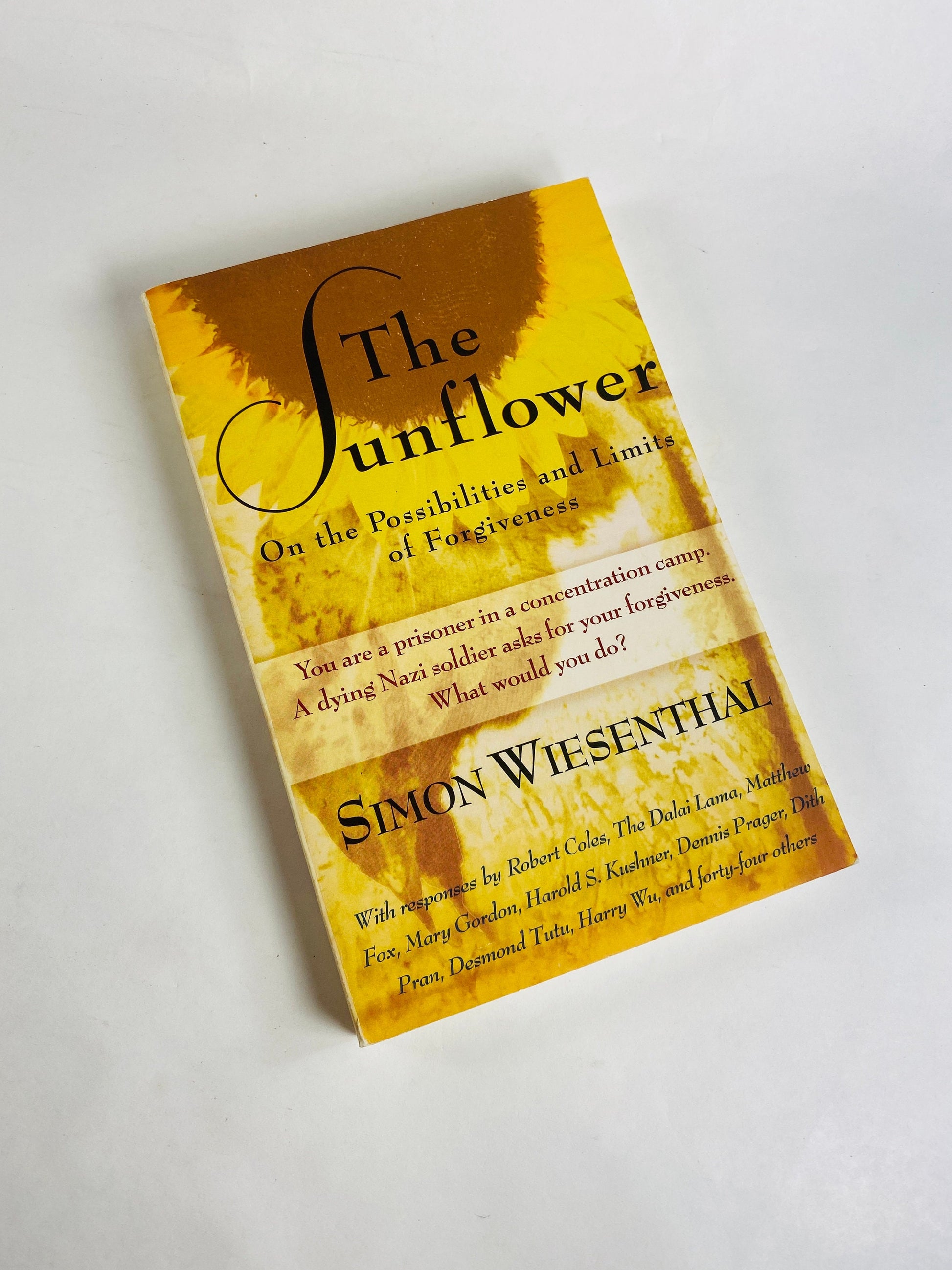 Simon Wiesenthal The Sunflower vintage paperback book Dying Nazi soldier asks for Holocaust forgiveness Rabbinical letters