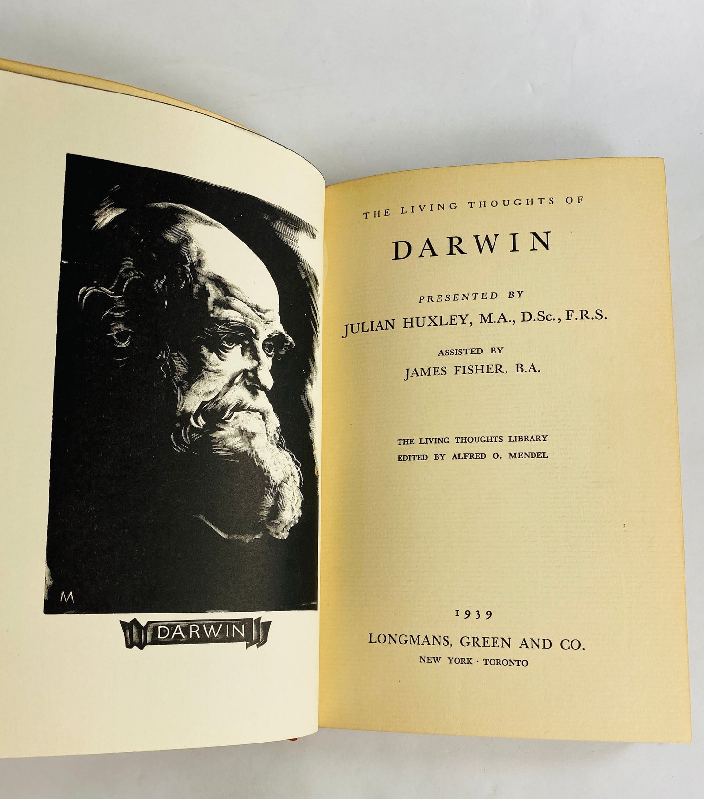 Charles Darwin vintage book circa 1939 Living Thoughts voyage of HMS Beagle antique published by Longmans Green Julian Huxley
