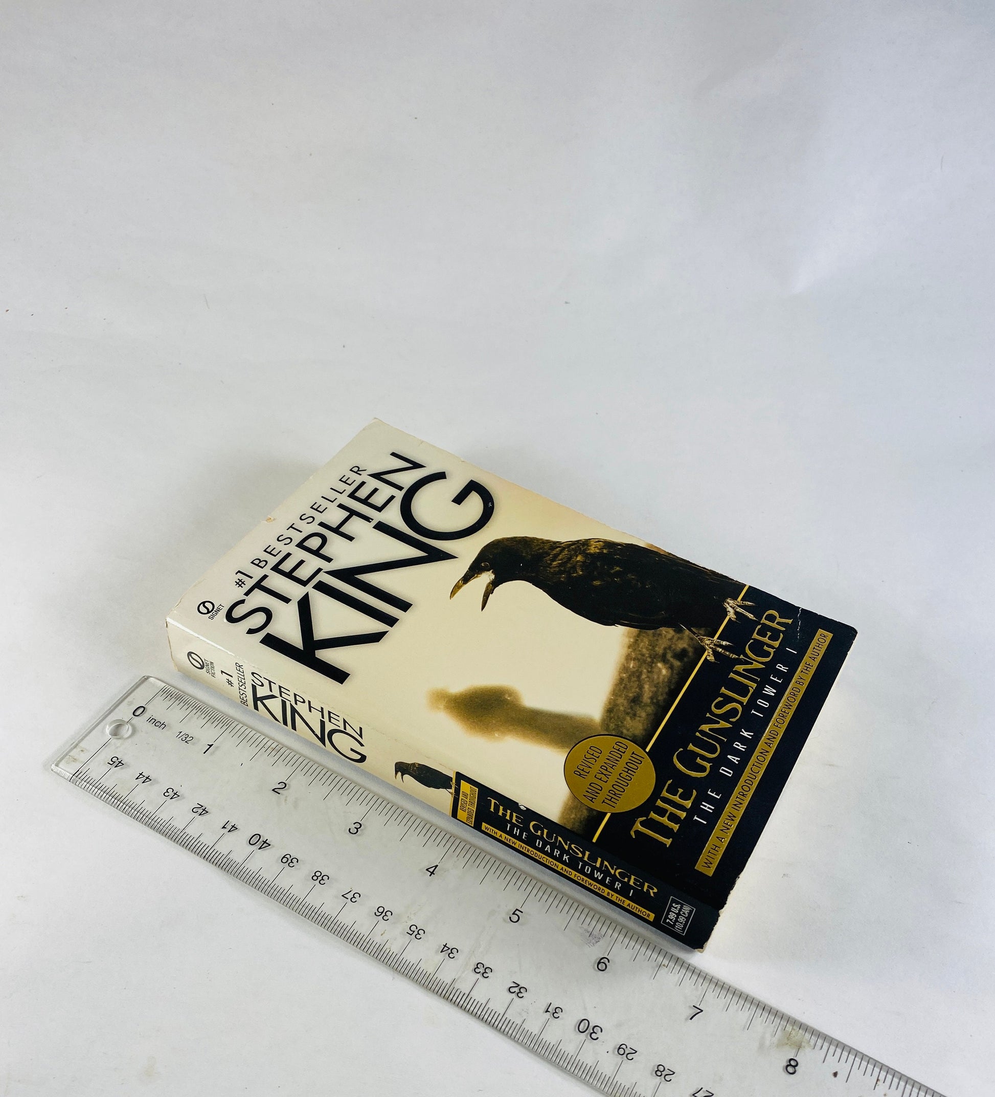 Dark Tower I The Gunslinger by Stephen King vintage paperback book circa 2003. Book Lover Gift.