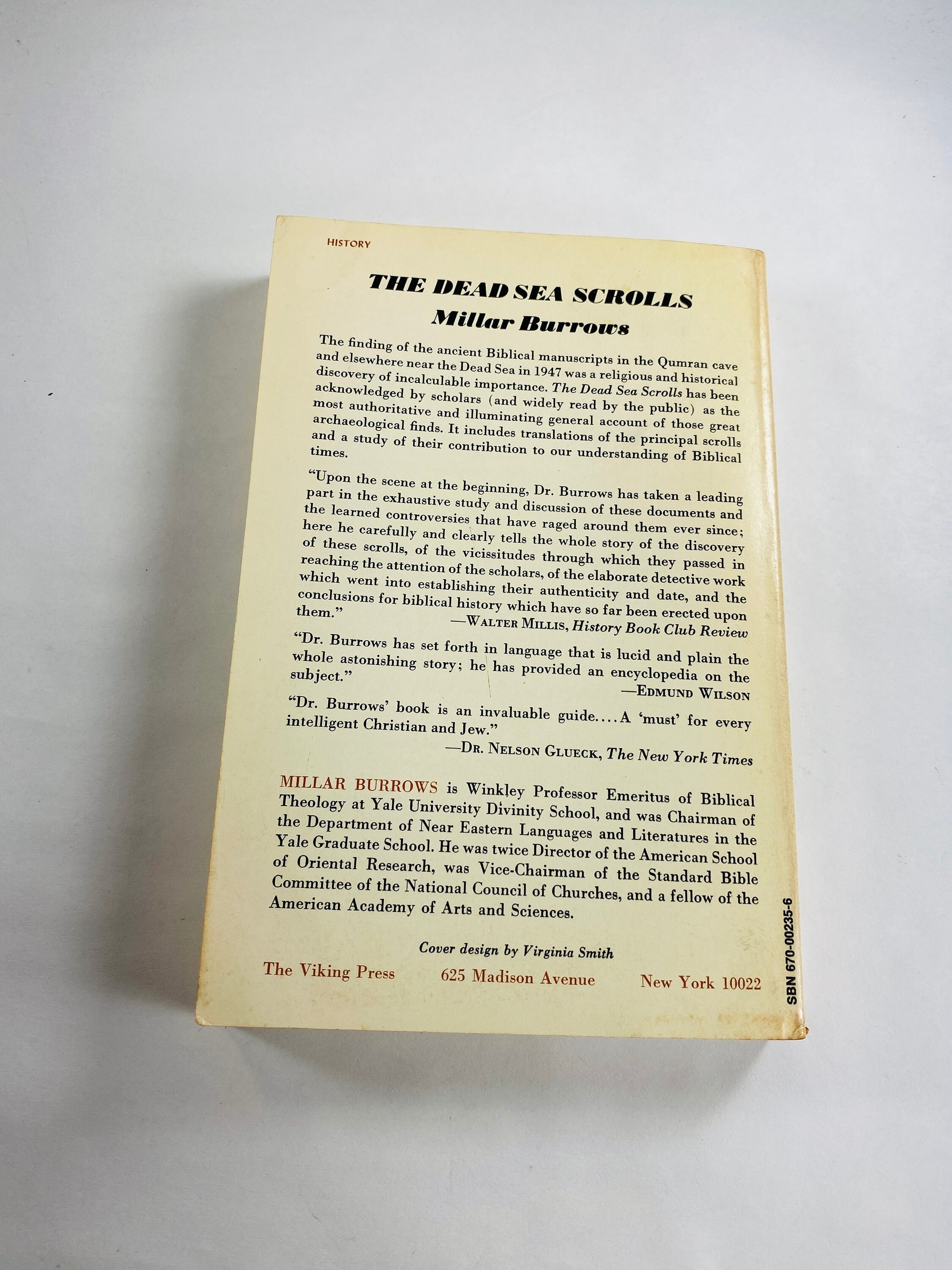 Vintage Dead Sea Scrolls paperback book by Millar Burrows circa 1968