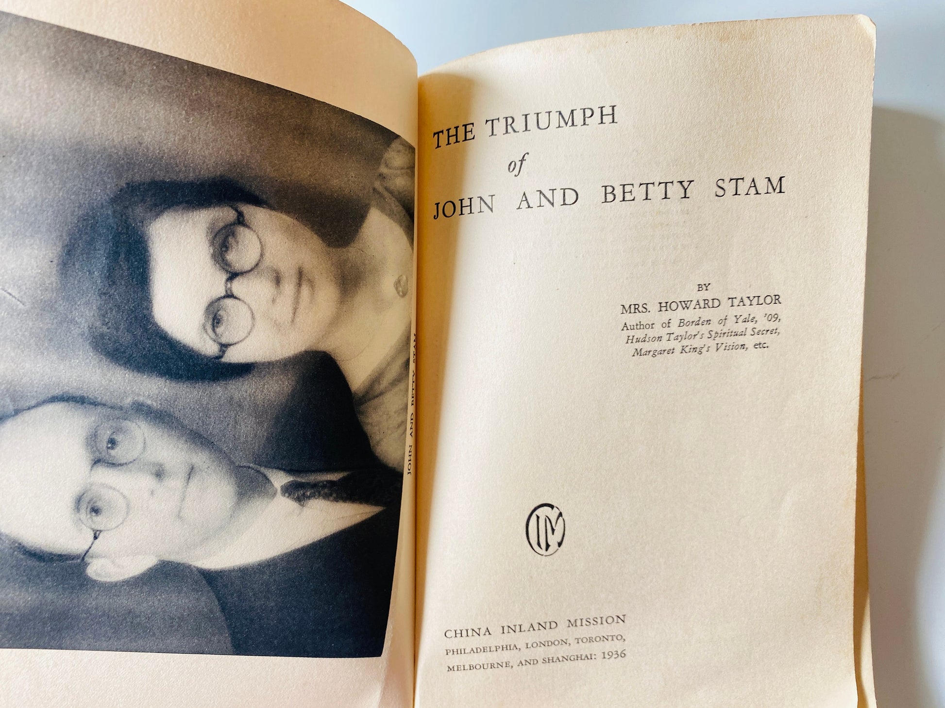1935 Triumph of John and Betty Stam vintage paperback book about Christianity and God's love by Mrs Howard Taylor