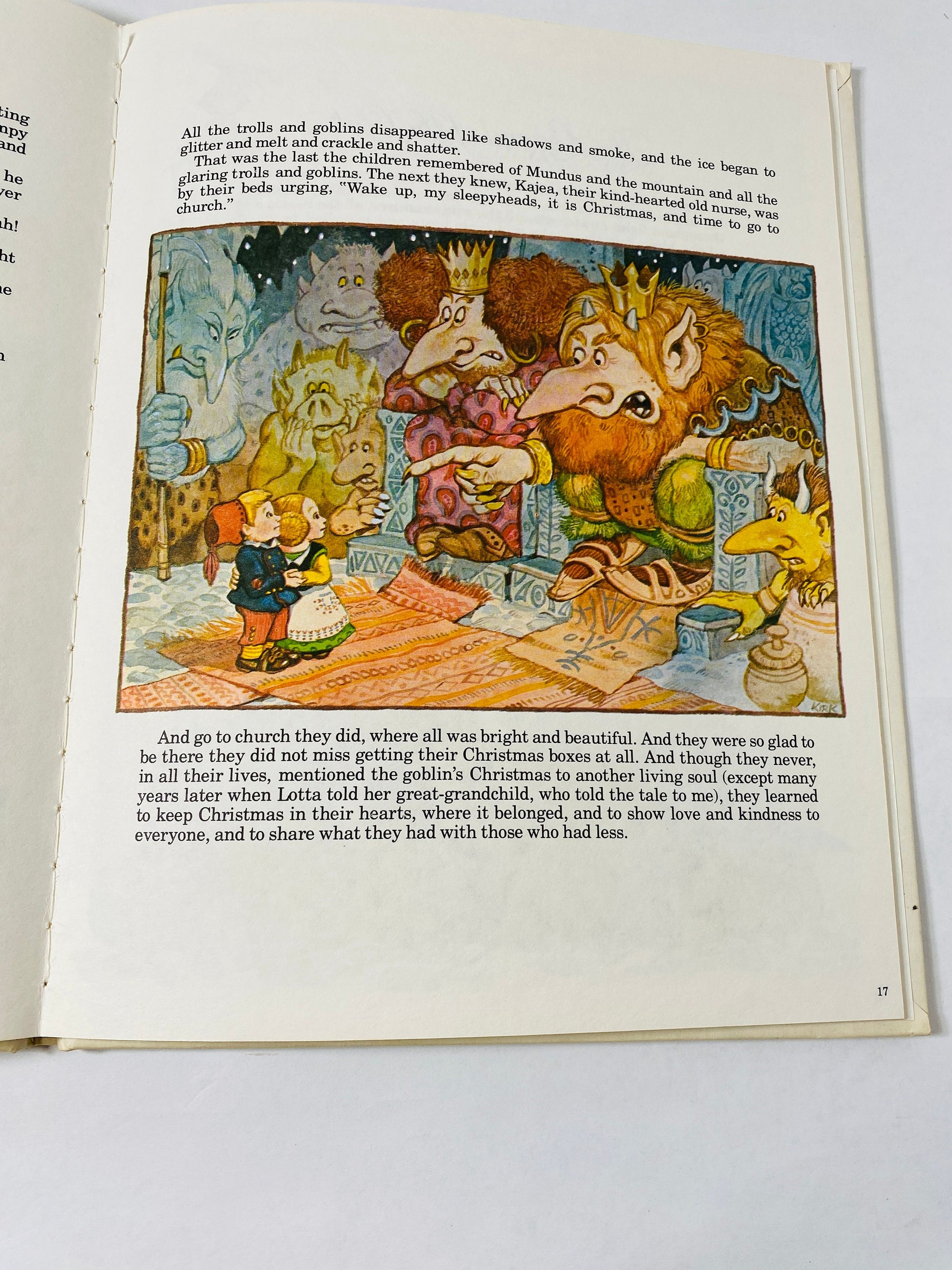 1980 Treasured Tales vintage children's book Night Before Christmas Friendly Beasts Goblins Cat Rose Spiders Hollow Tree Inn Babouscka