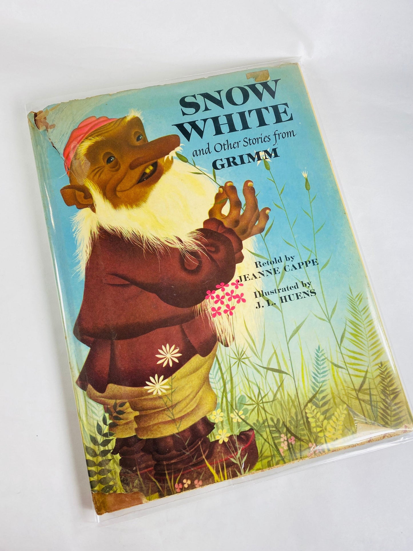 Snow White OVERSIZED vintage children’s book circa 1957 with dust jacket EARLY PRINTING Cappe Collectible princess nursery decor