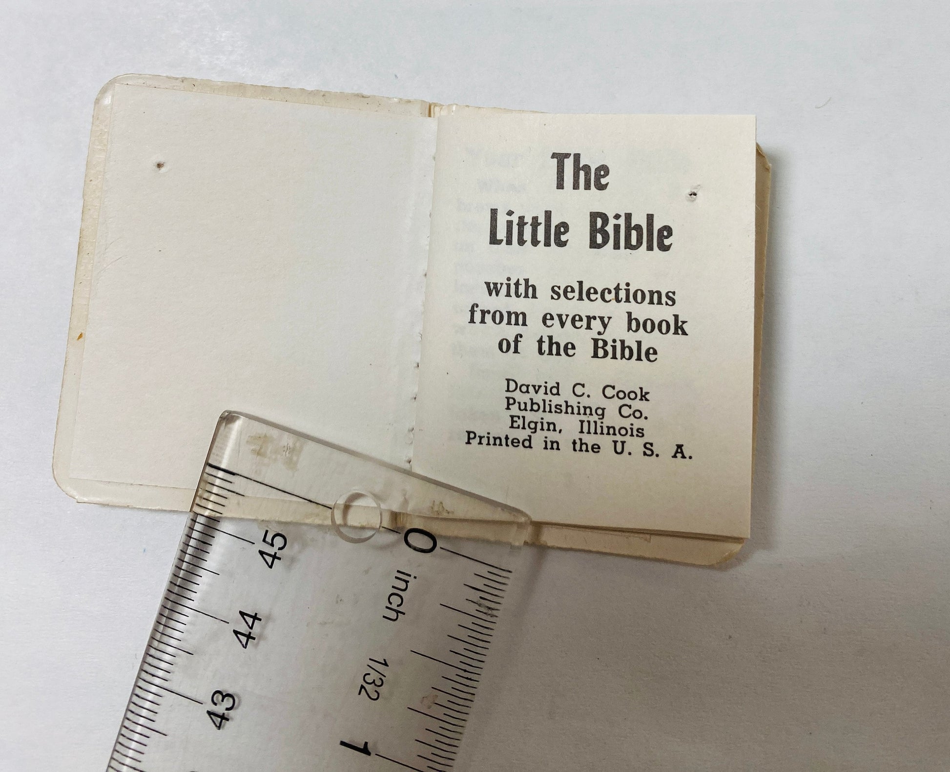 1970 vintage miniature bible the Little Bible with selections from every book of the Bible published in US by David Cook 2" x 1.75"